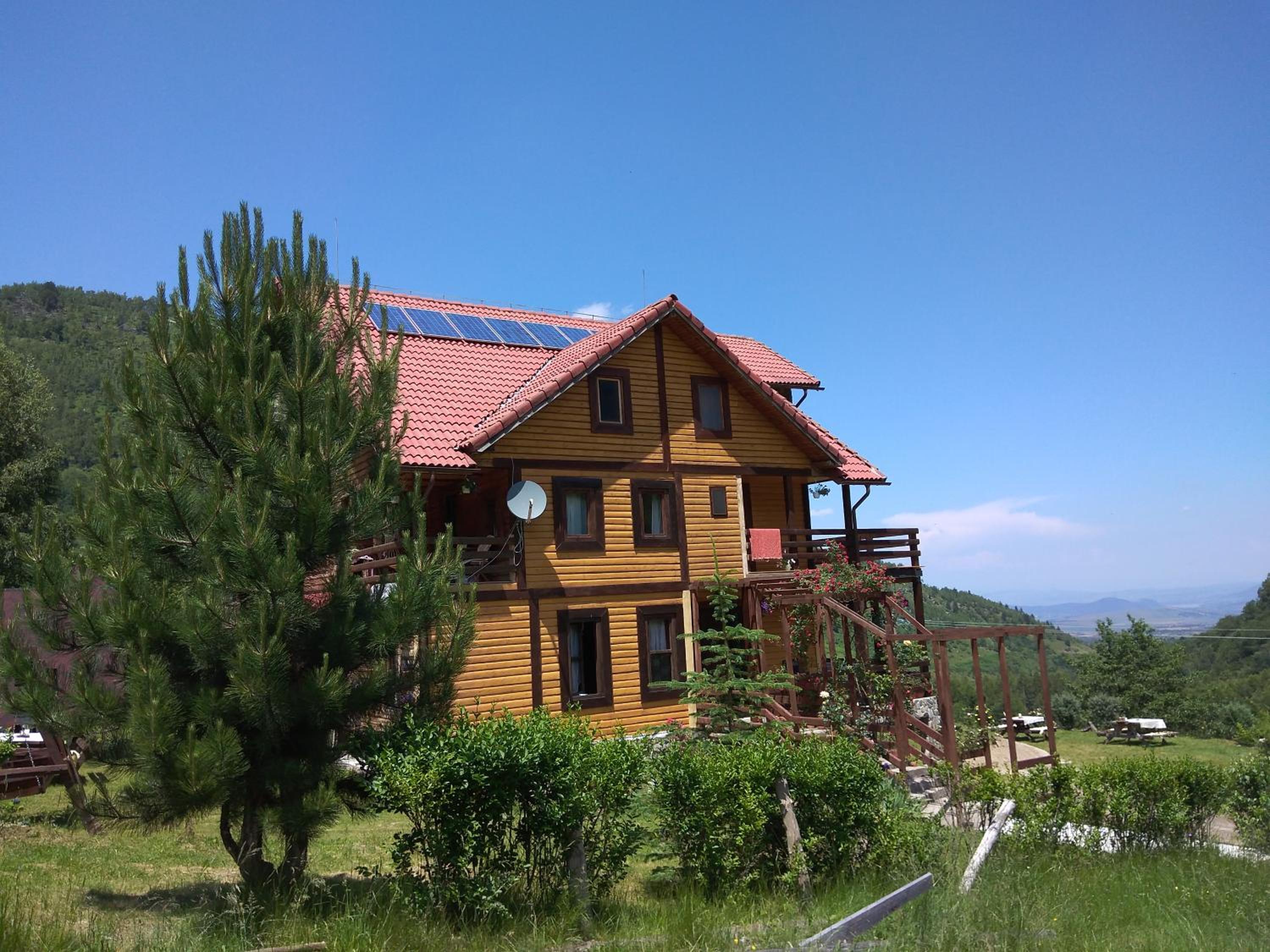 Cabana Soarelui Retezat view 4