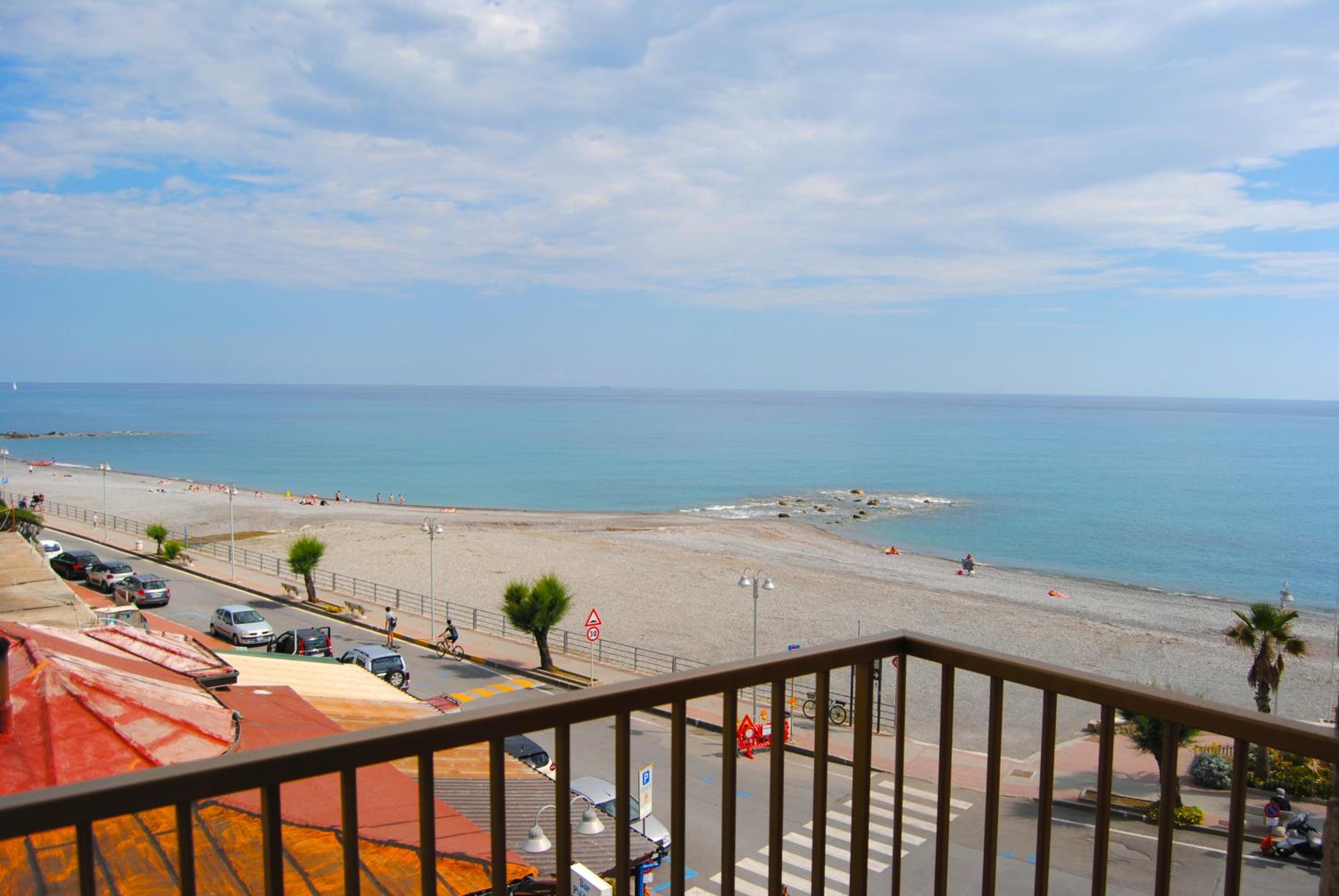 Gaiavacanze Beach Apartment view 4