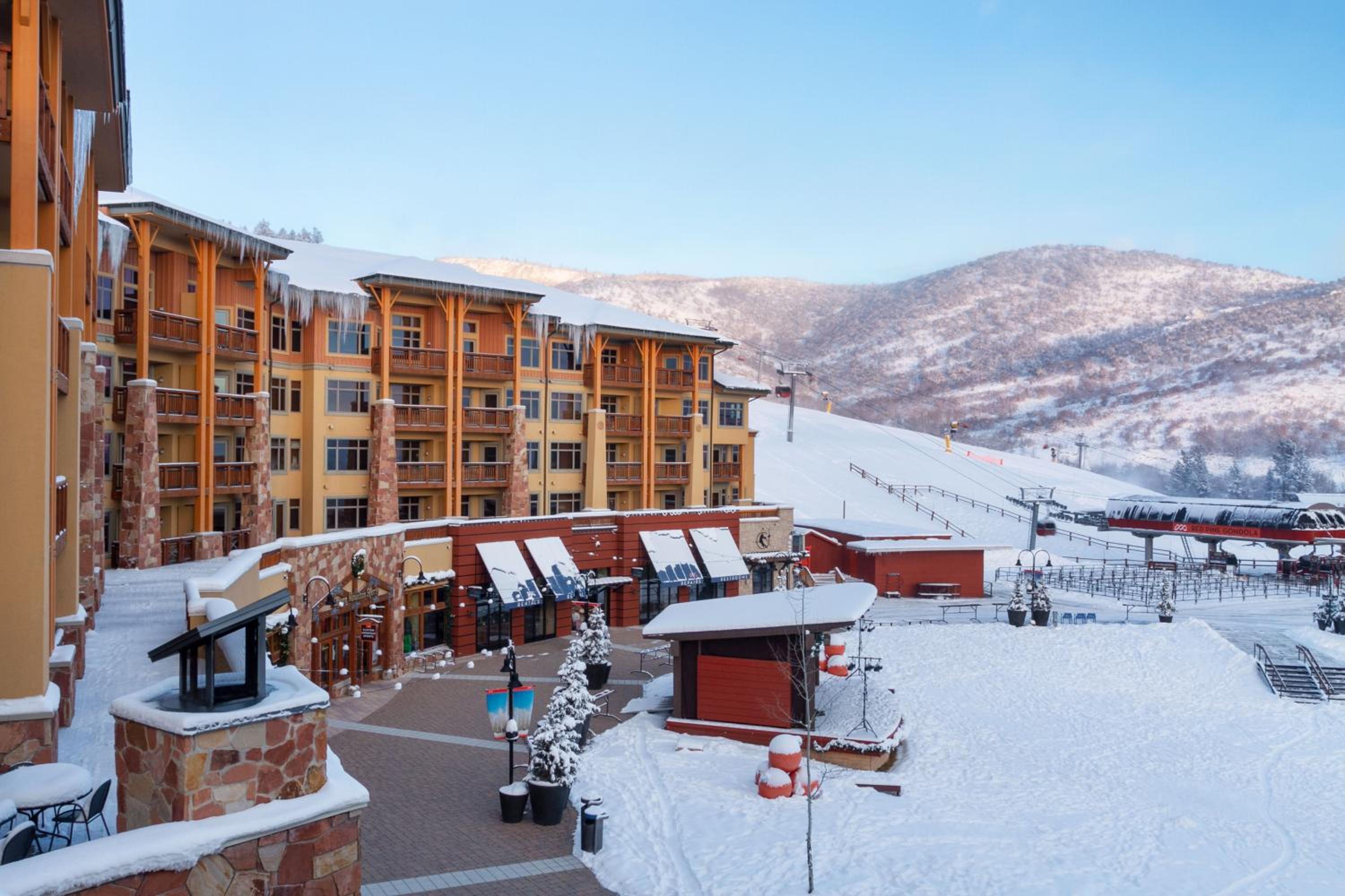 Sundial Lodge by All Seasons Resort Lodging view 2