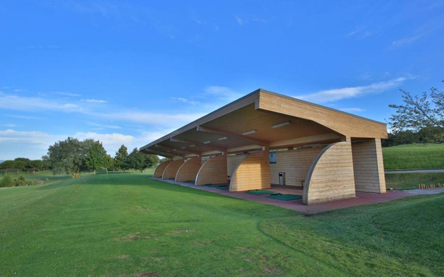Apartamento Dúplex Golf Rioja Alta view 3