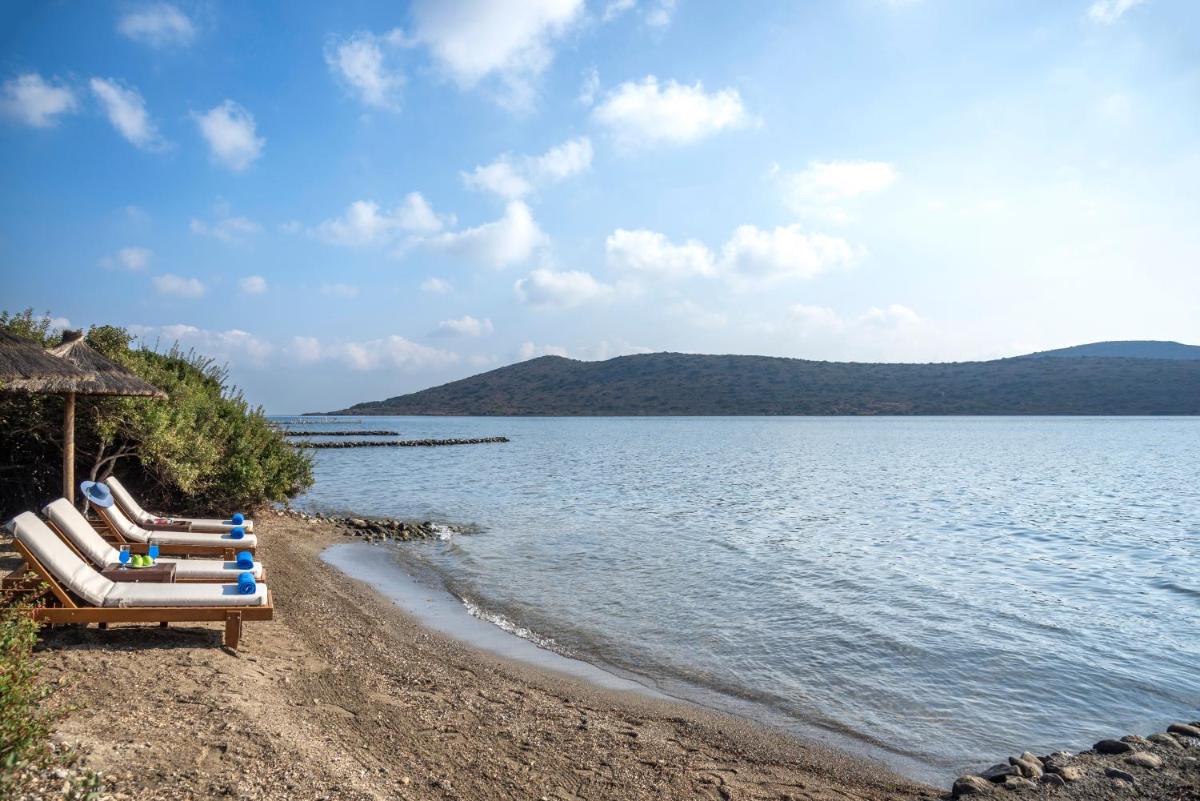 Elounda Blue Island Villa view 2
