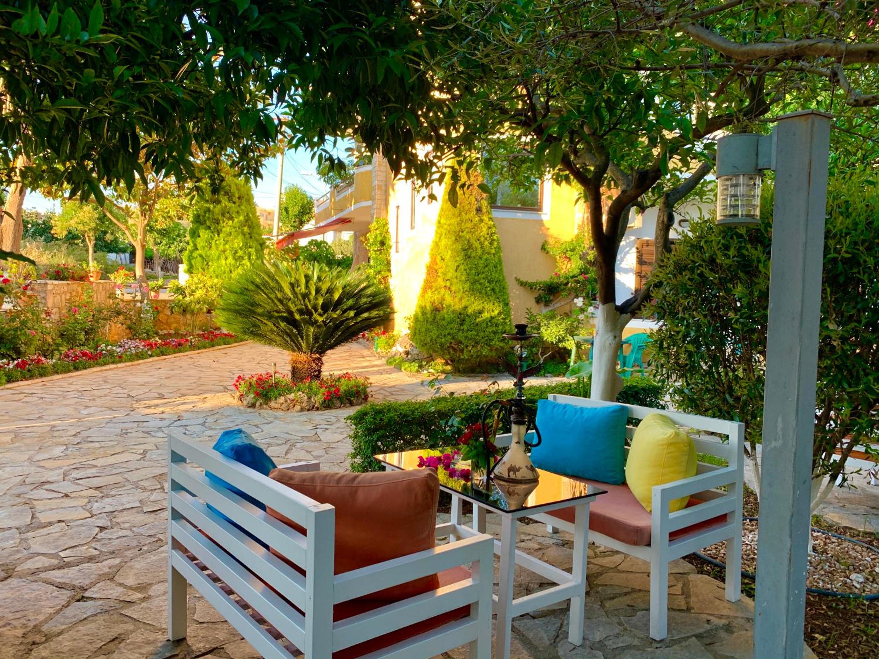 Flower Garden Villa