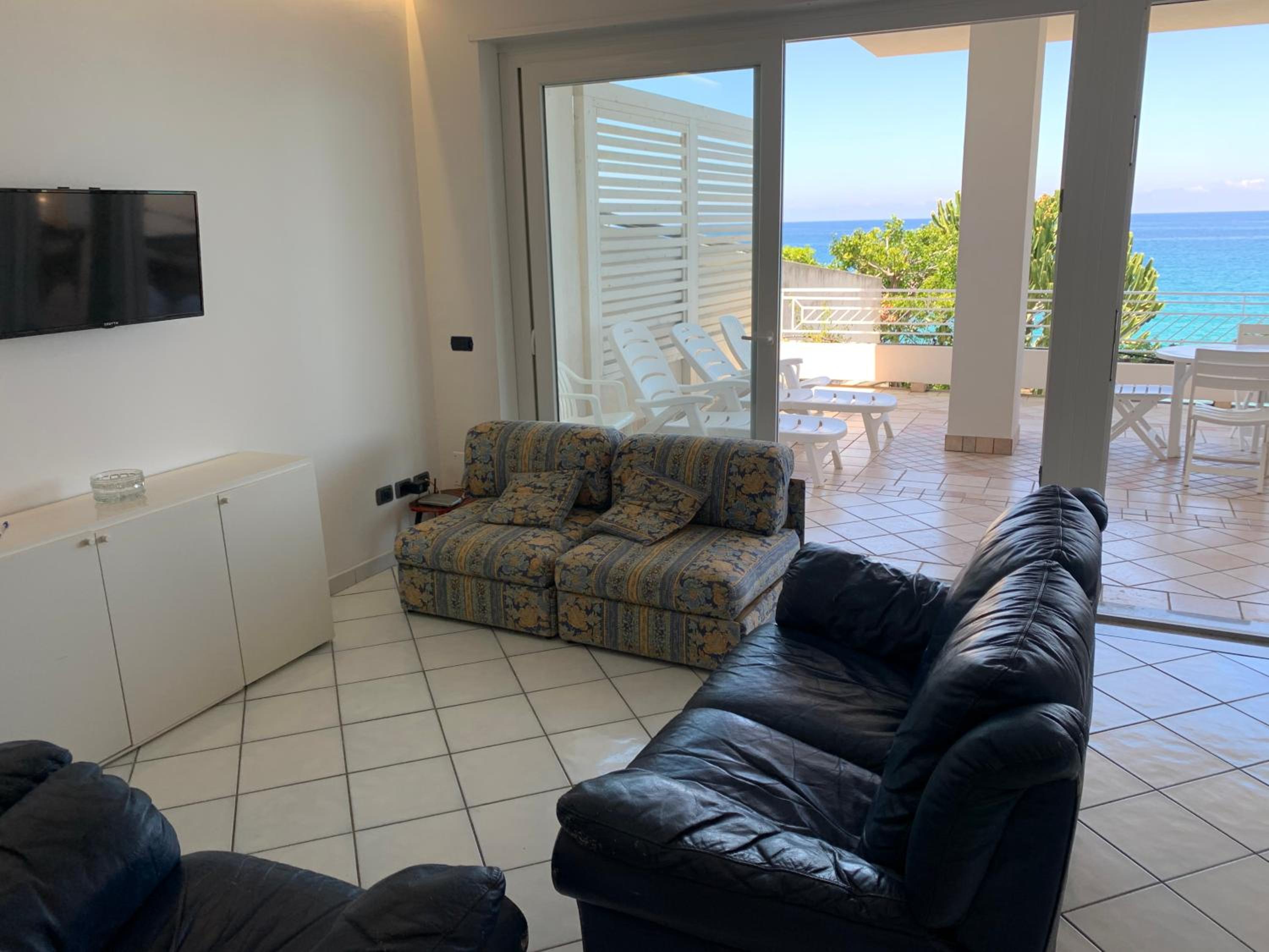 Villa Laura - sul mare photo 5