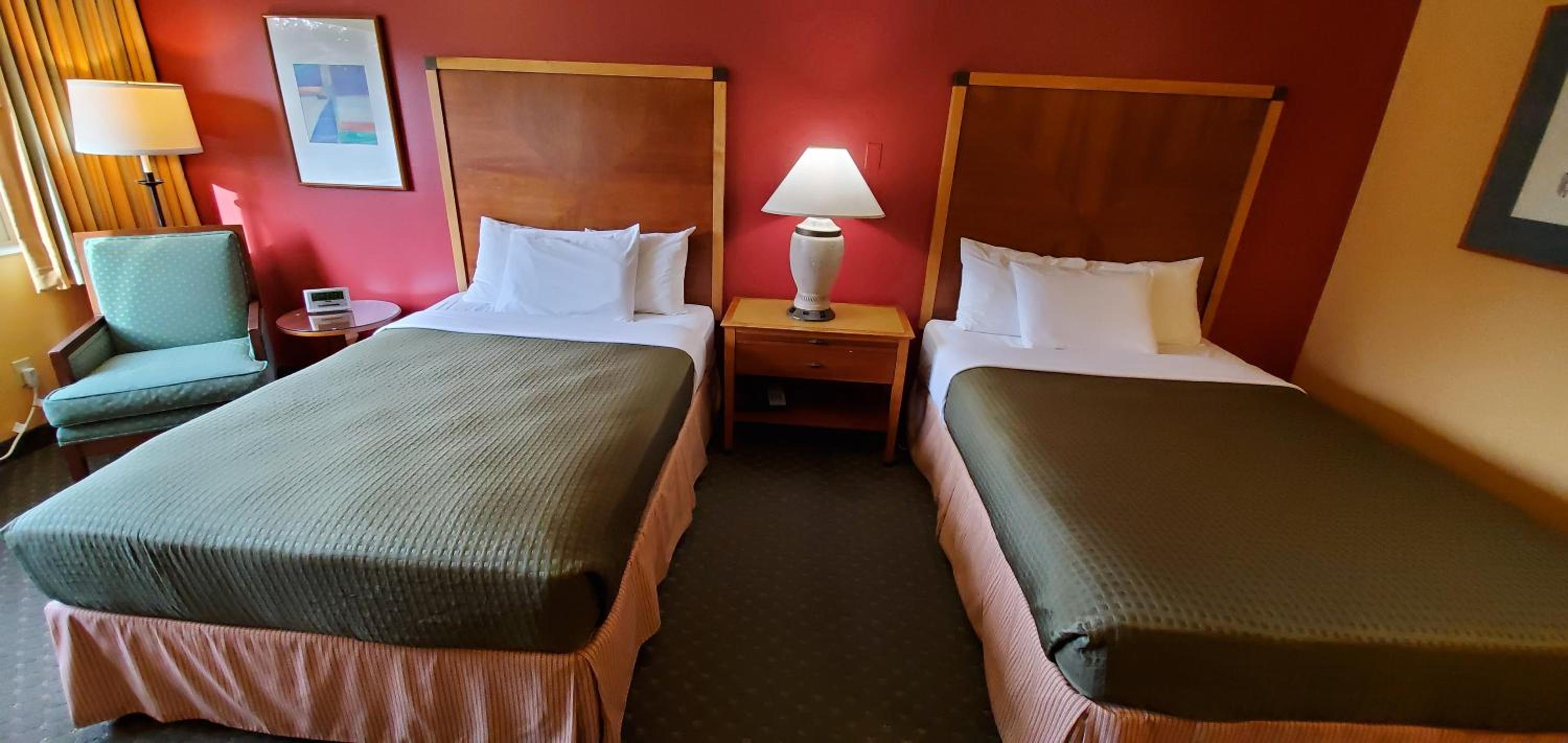 Olympic View Inn