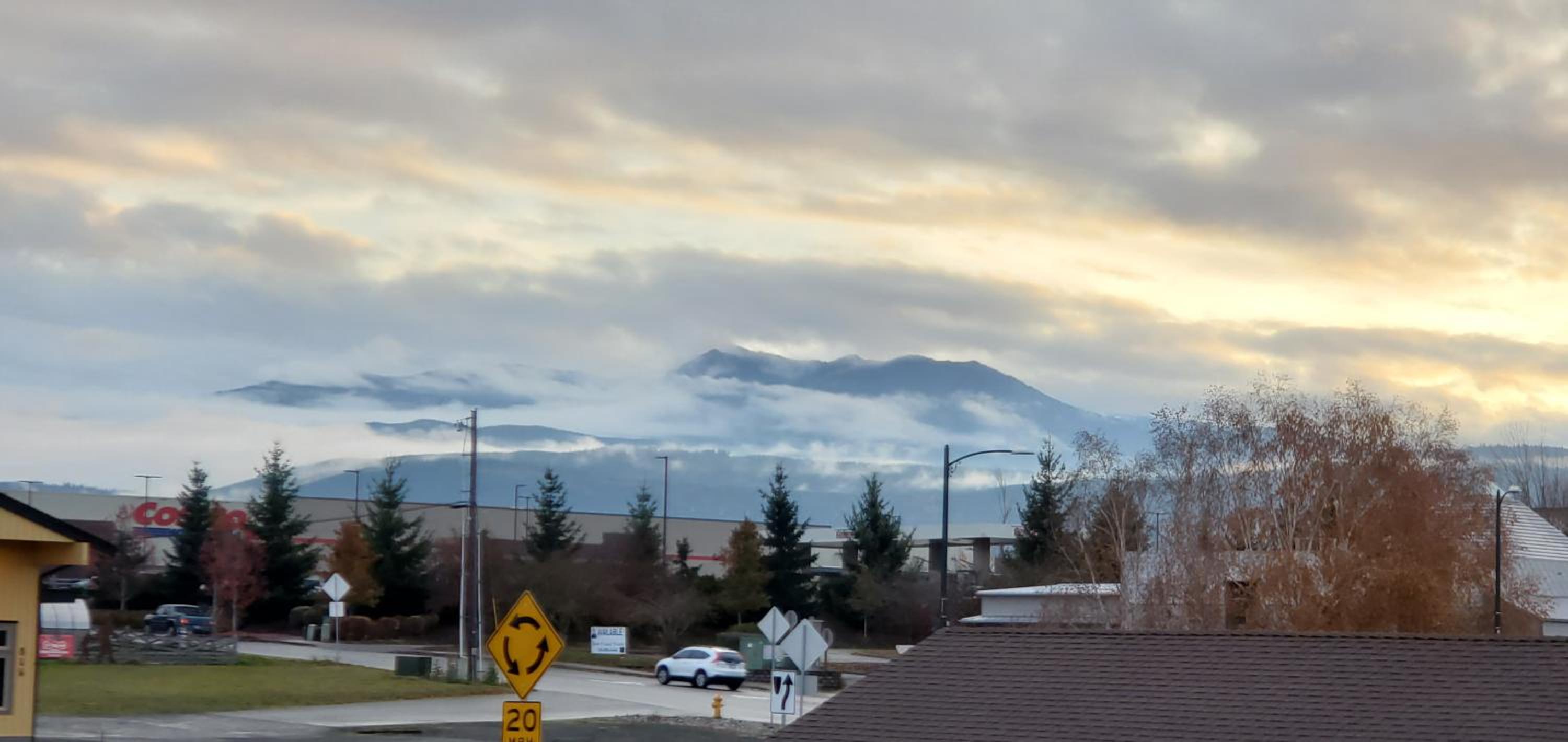 Olympic View Inn
