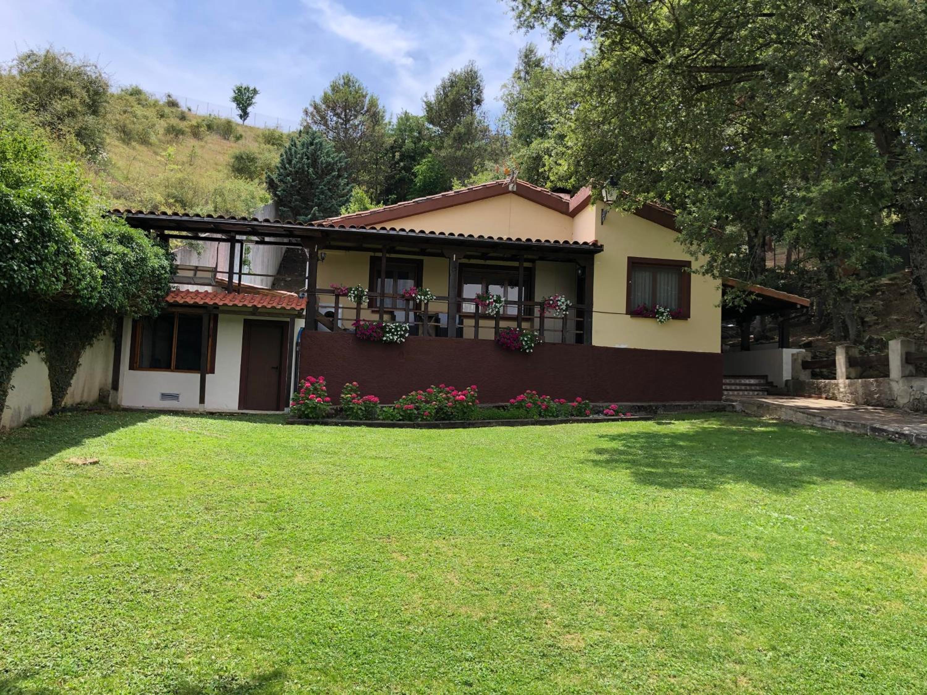 Casa rural en plena naturaleza Lic UVTR1524 view 2