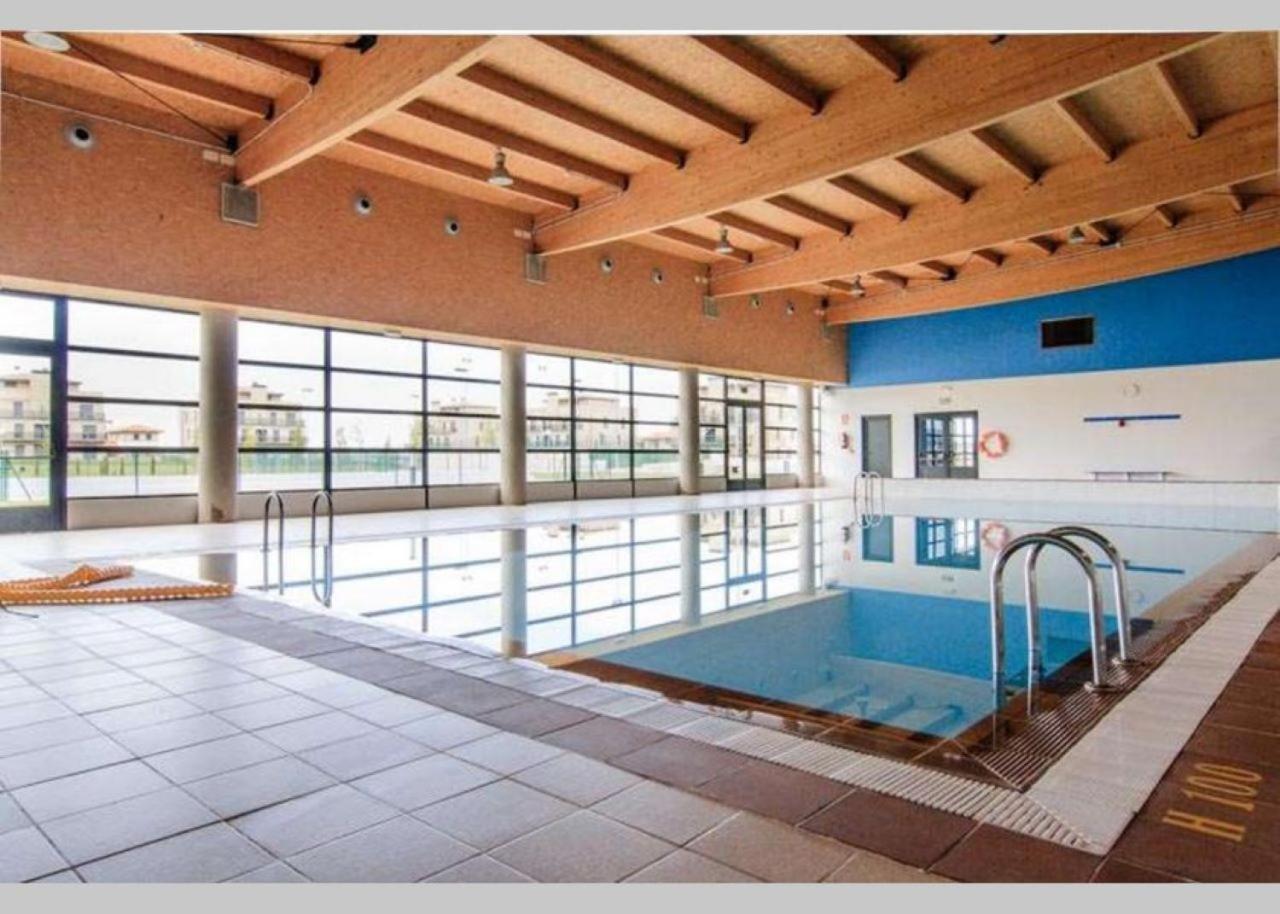 Apartamento Golf Rioja Alta