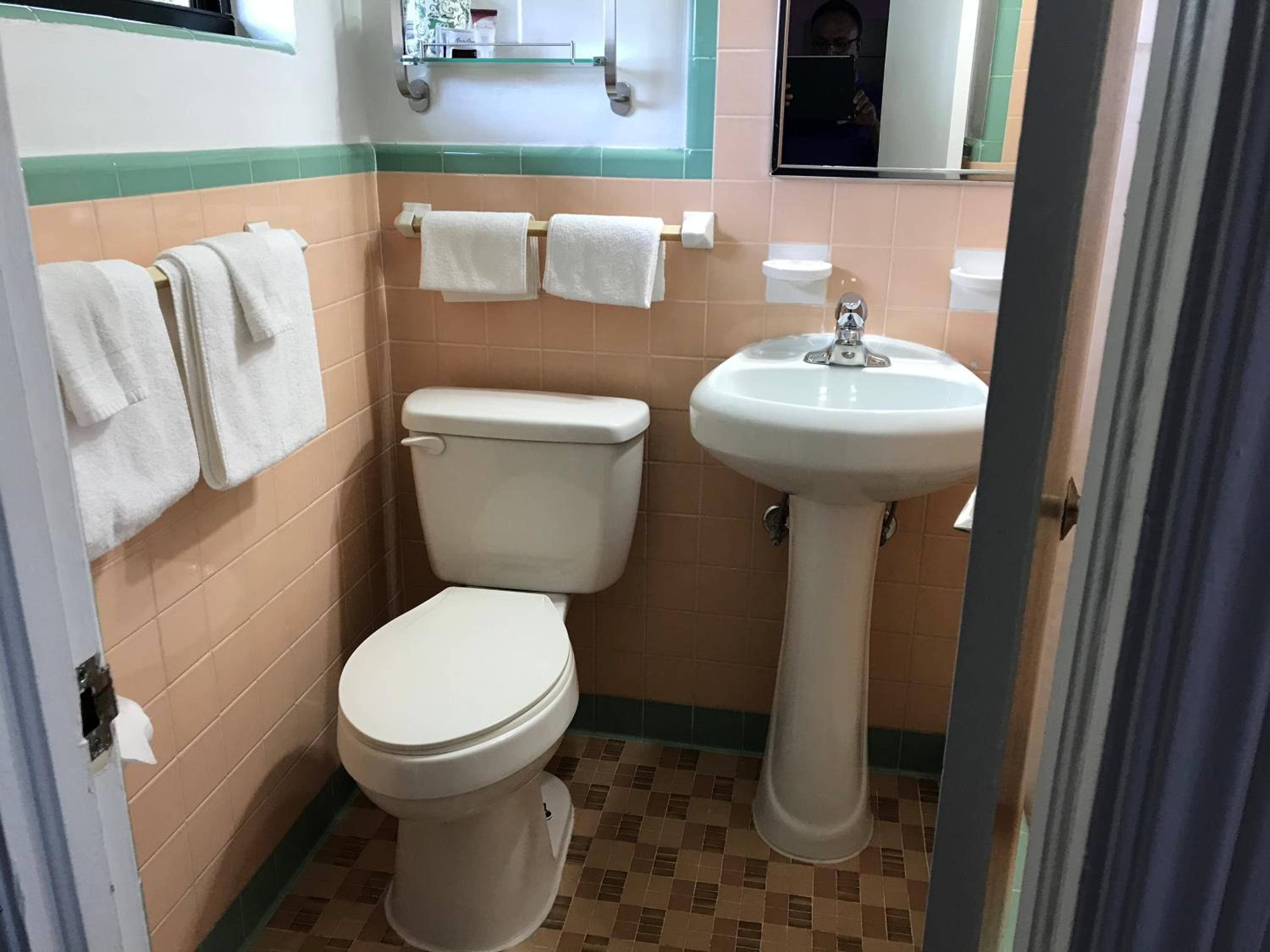 Silver Princess Motel