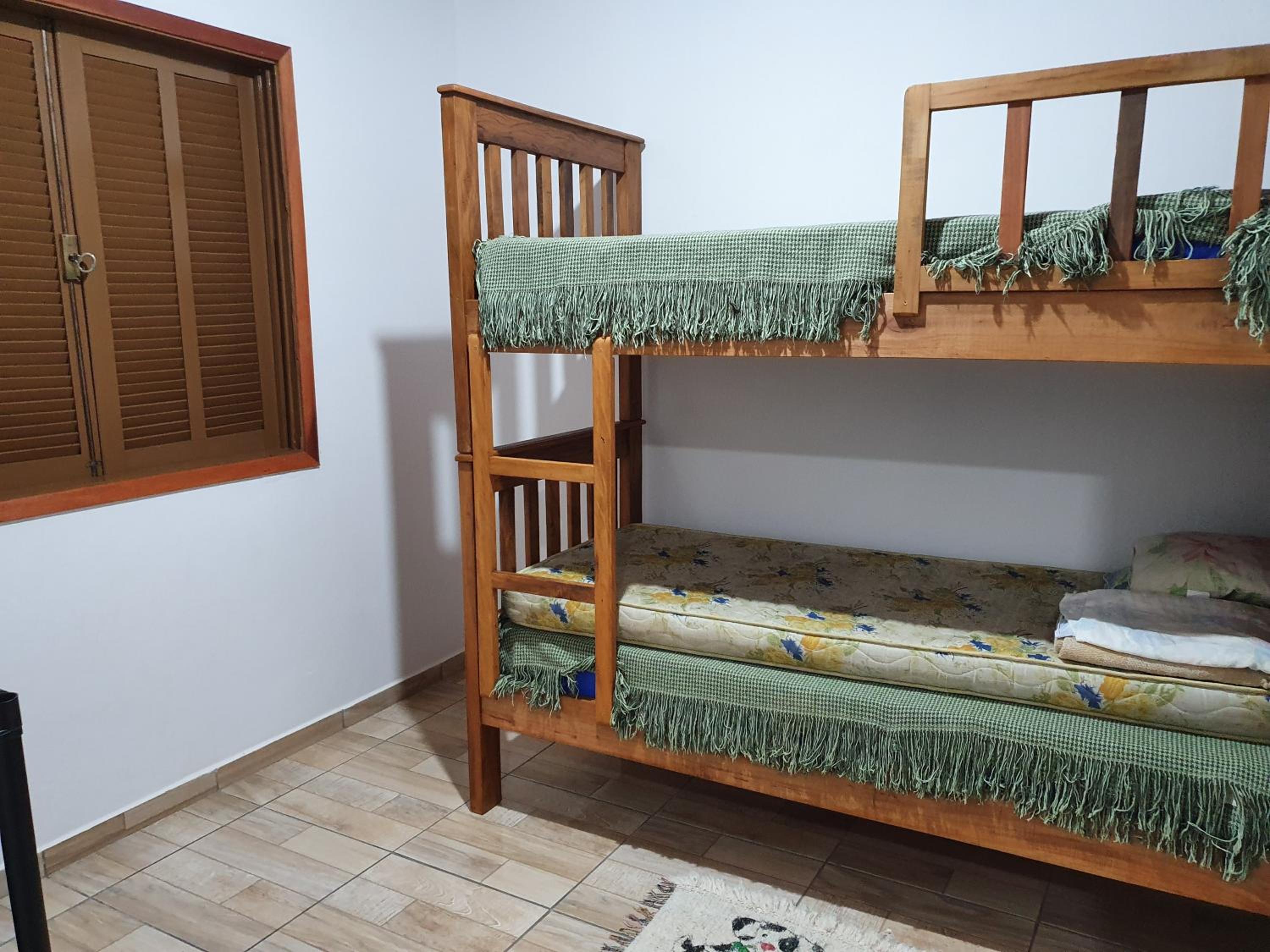 Chácara com piscina aquecida- Perdões