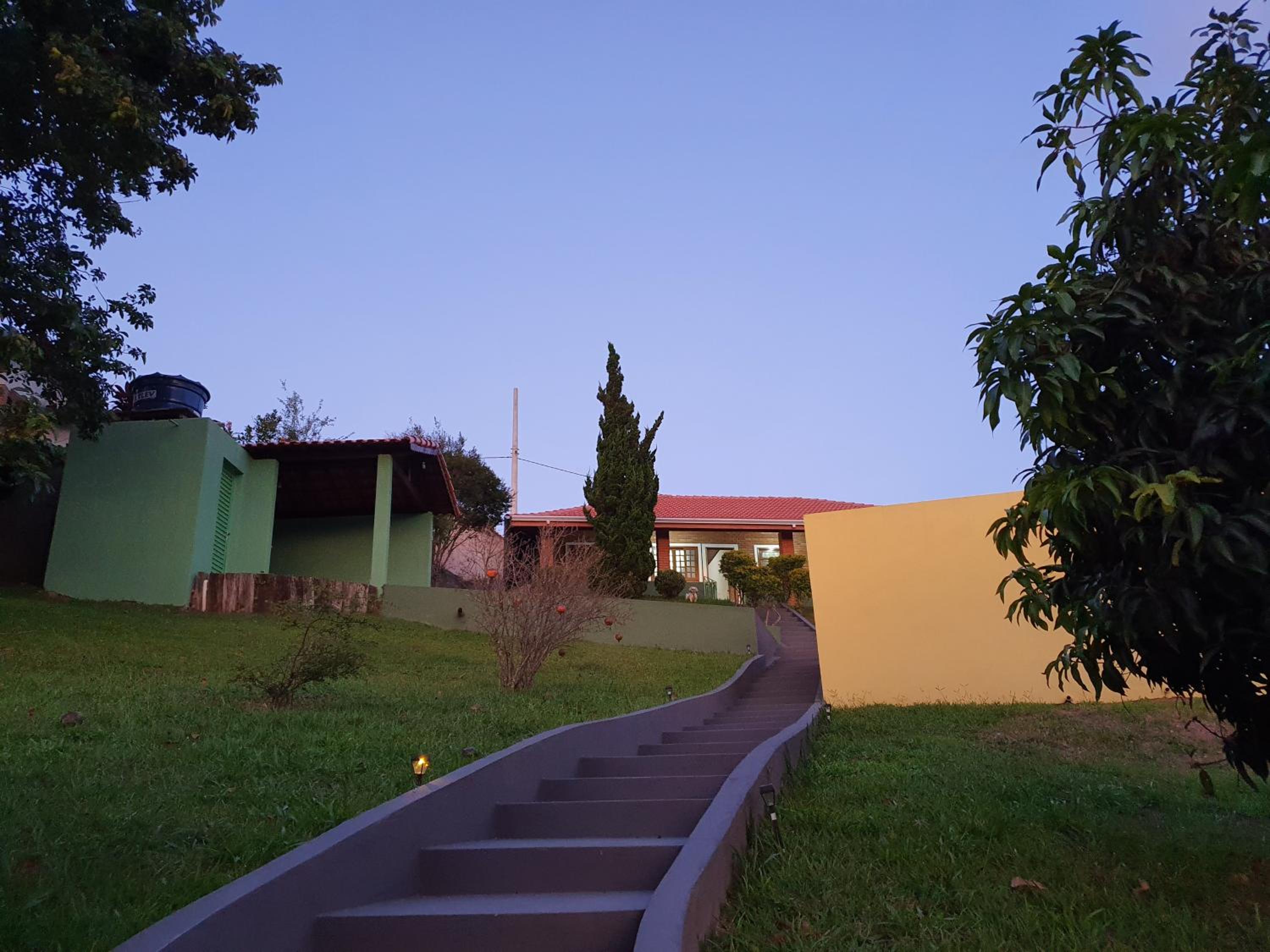 Chácara com piscina aquecida- Perdões