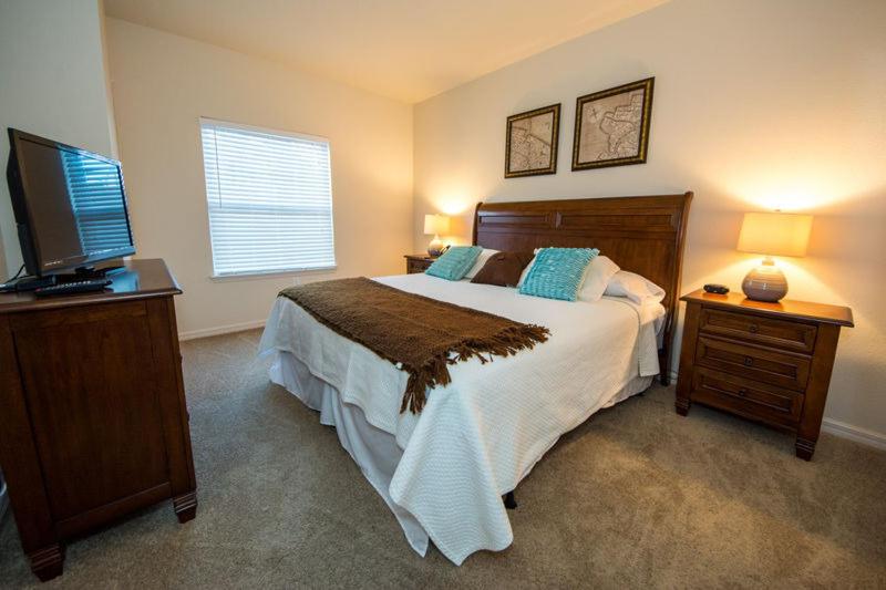 HAPPY PORT, your home very close to entertainment