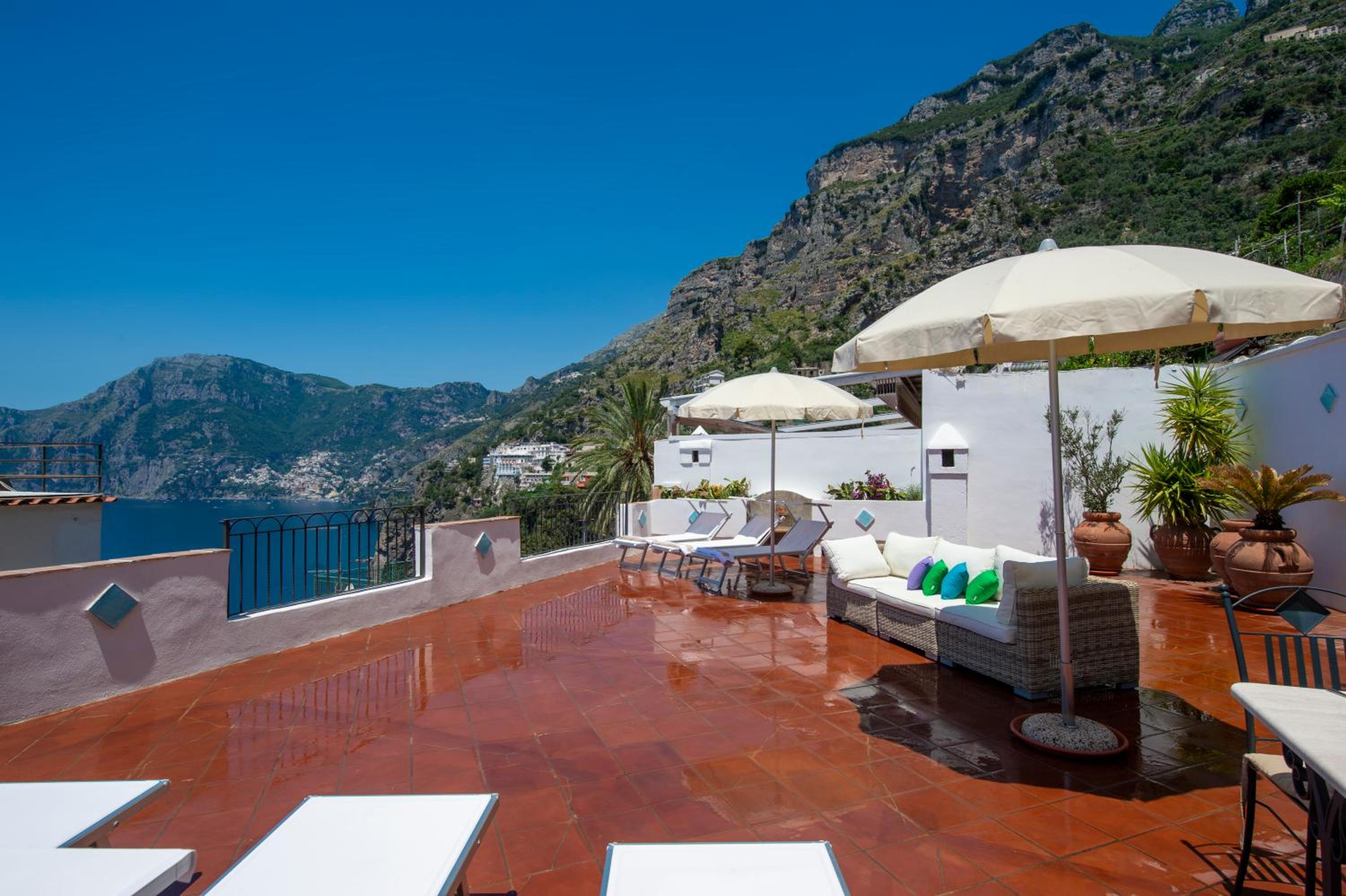 Casa Ella with Private Parking
