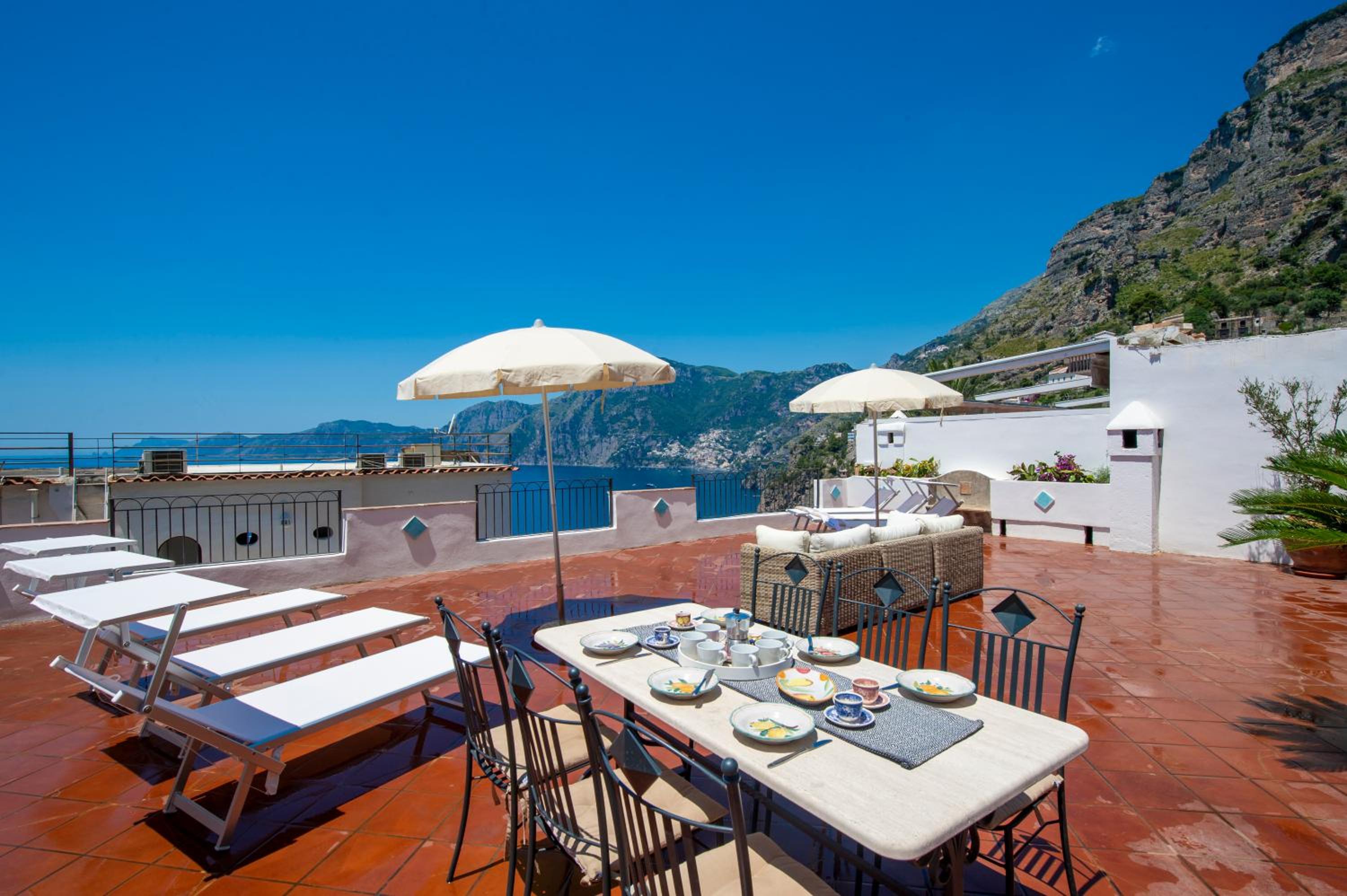 Casa Ella with Private Parking