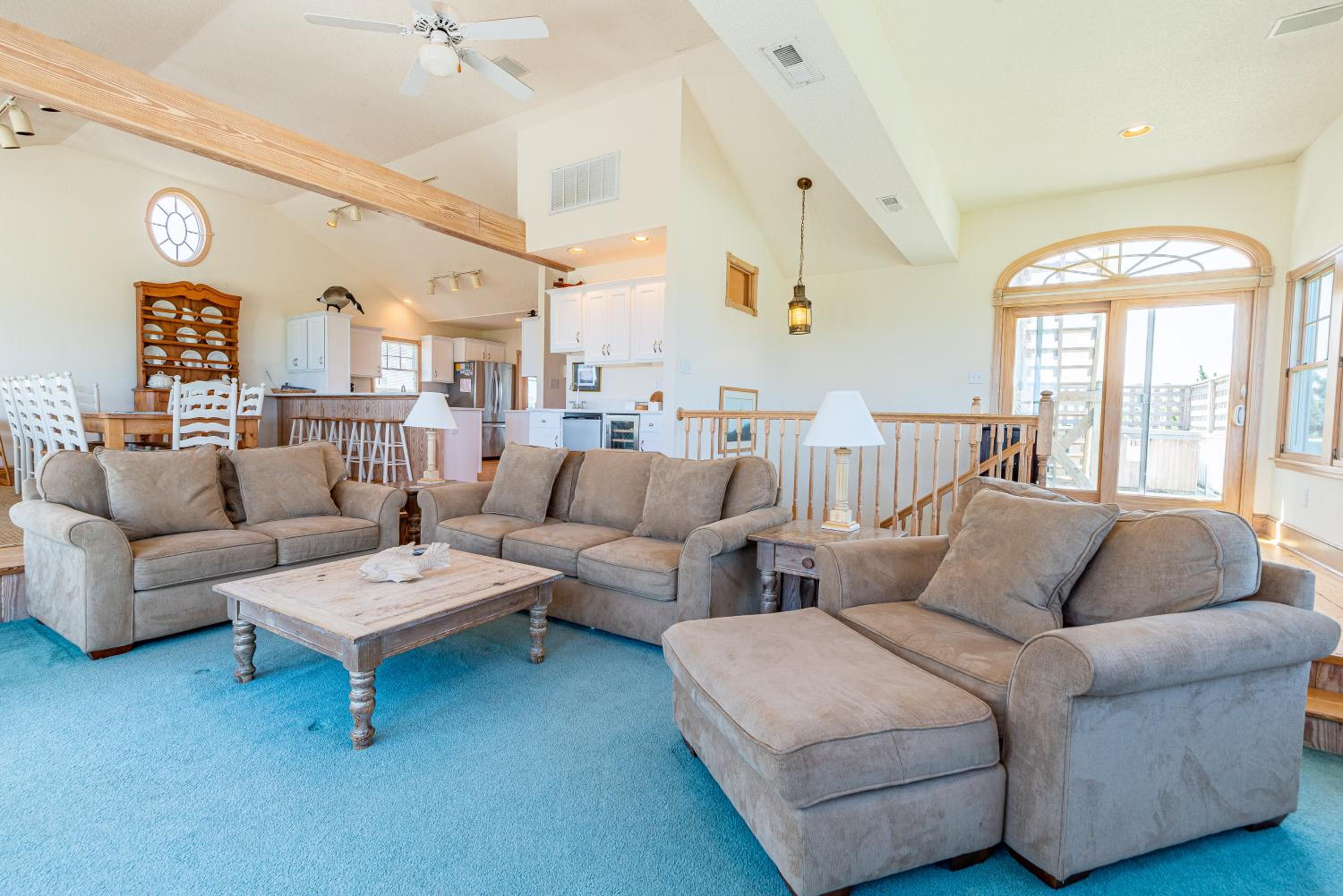Sandscape - Corolla, Crown Point, Oceanfront, Steps to Beach, Hot Tub, Pool Table, Community Pool