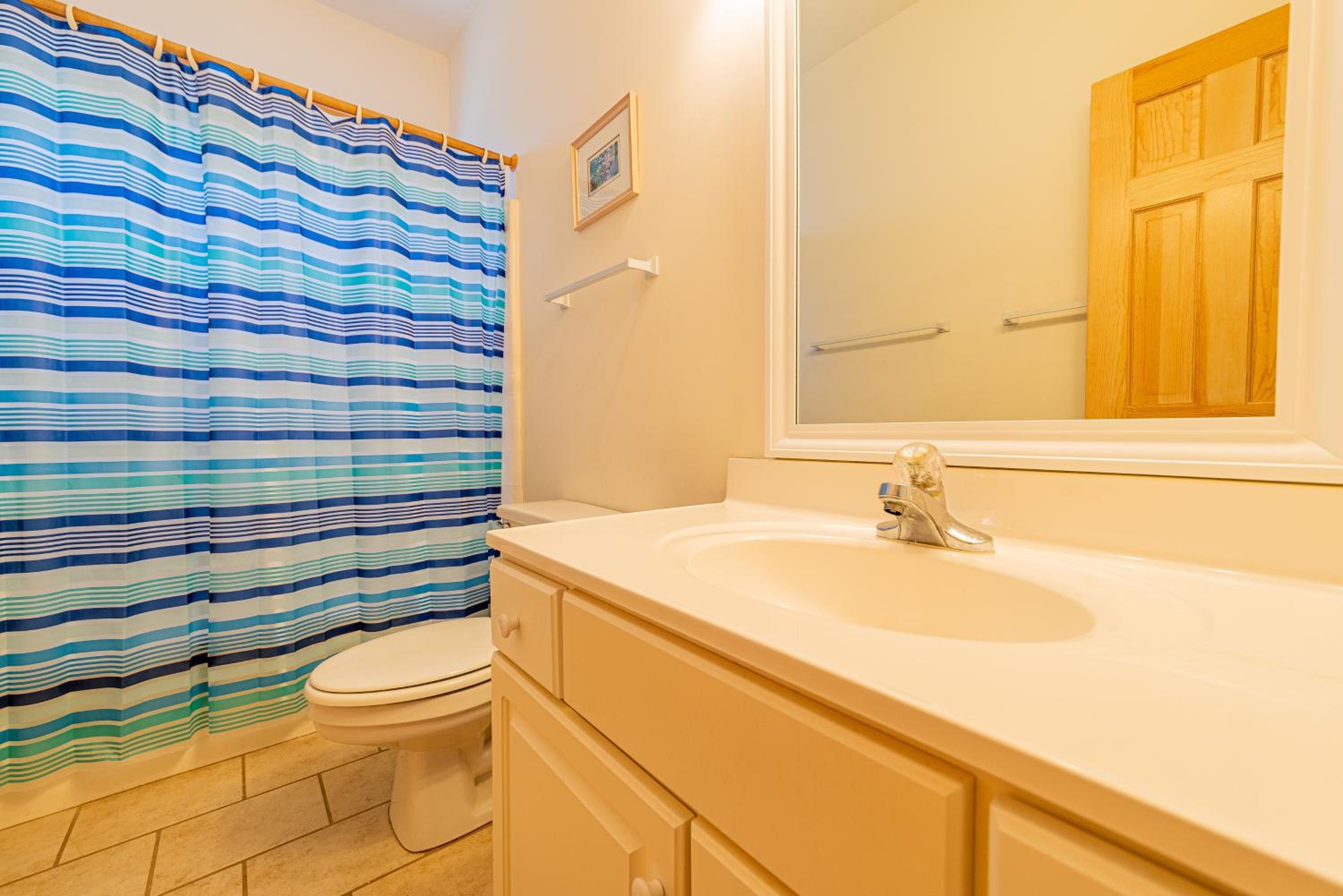 Sandscape - Corolla, Crown Point, Oceanfront, Steps to Beach, Hot Tub, Pool Table, Community Pool