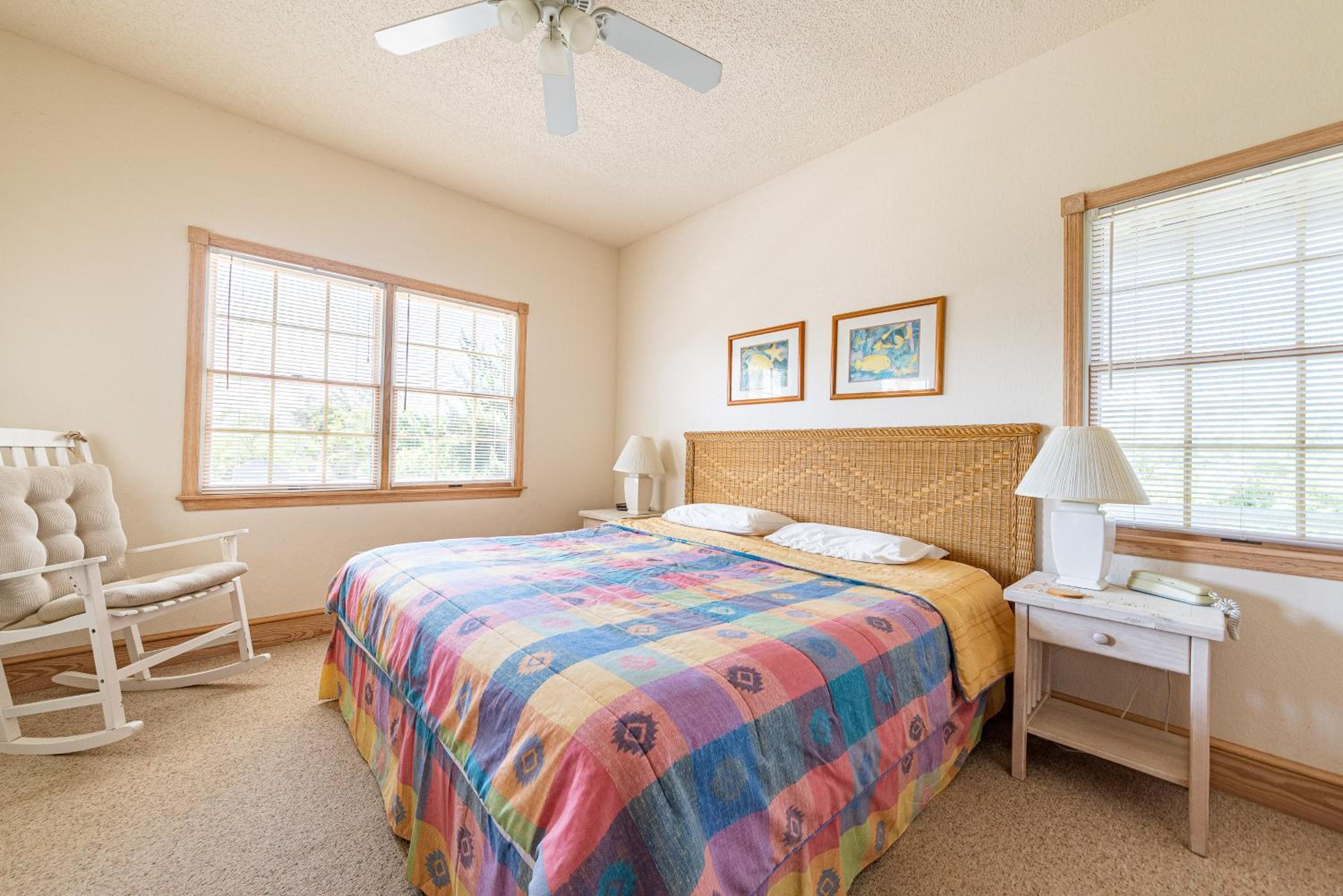 Sandscape - Corolla, Crown Point, Oceanfront, Steps to Beach, Hot Tub, Pool Table, Community Pool