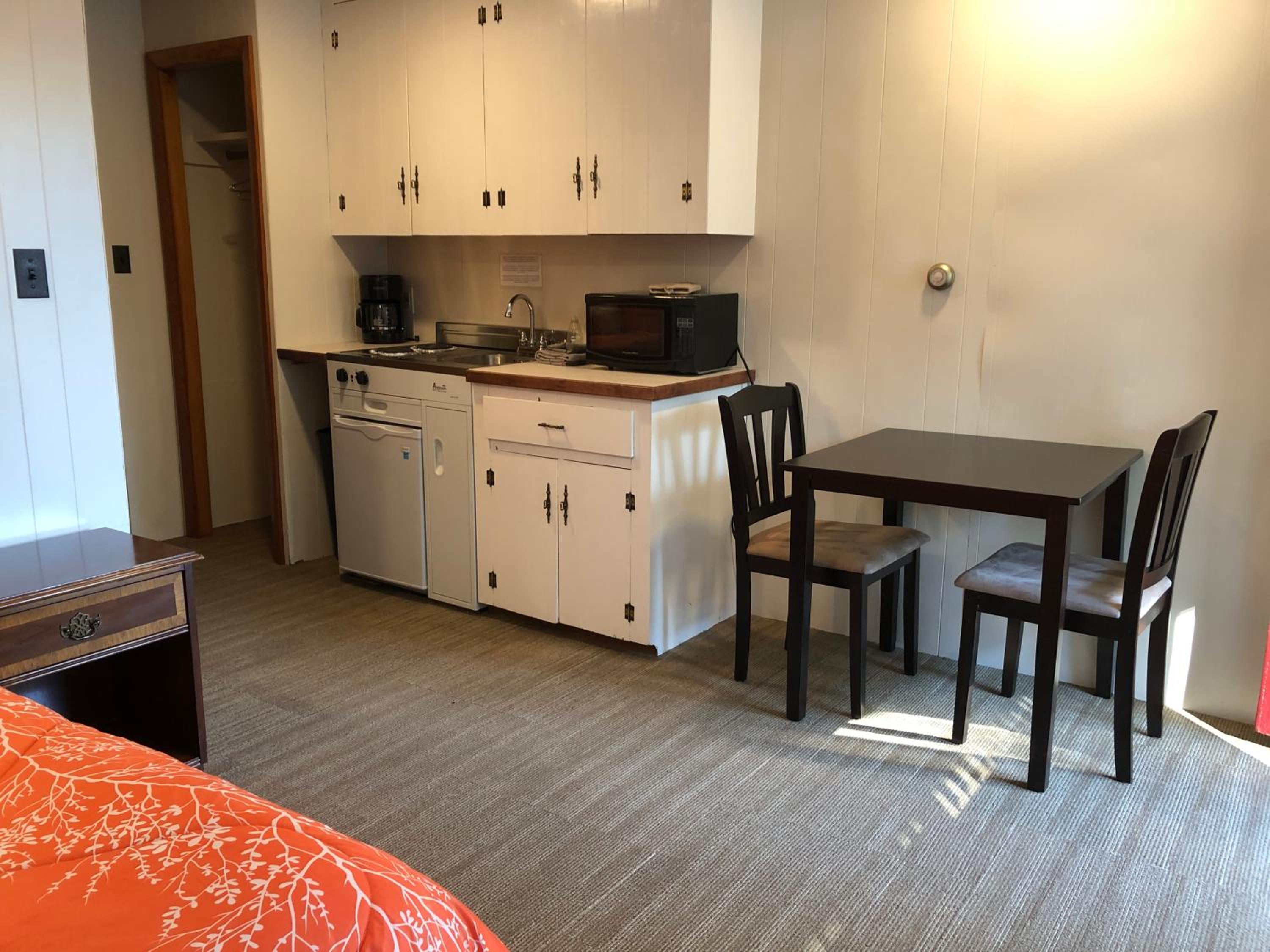 Photo 18