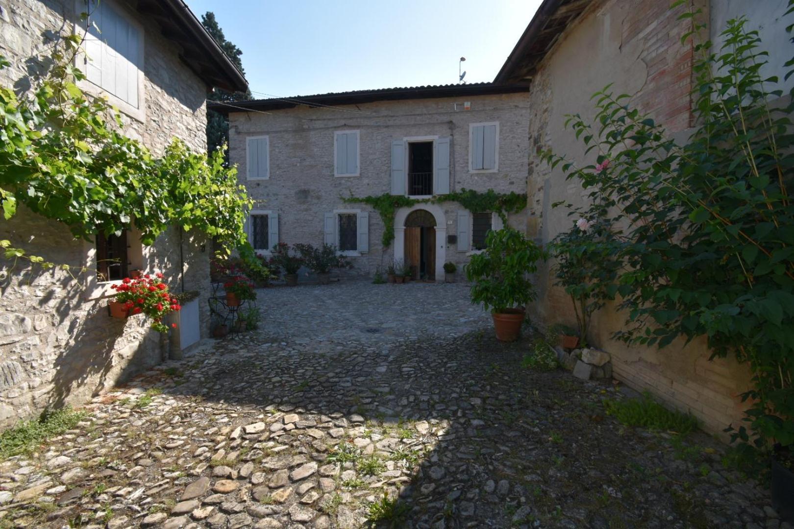 Locanda SottolaLuna view 2