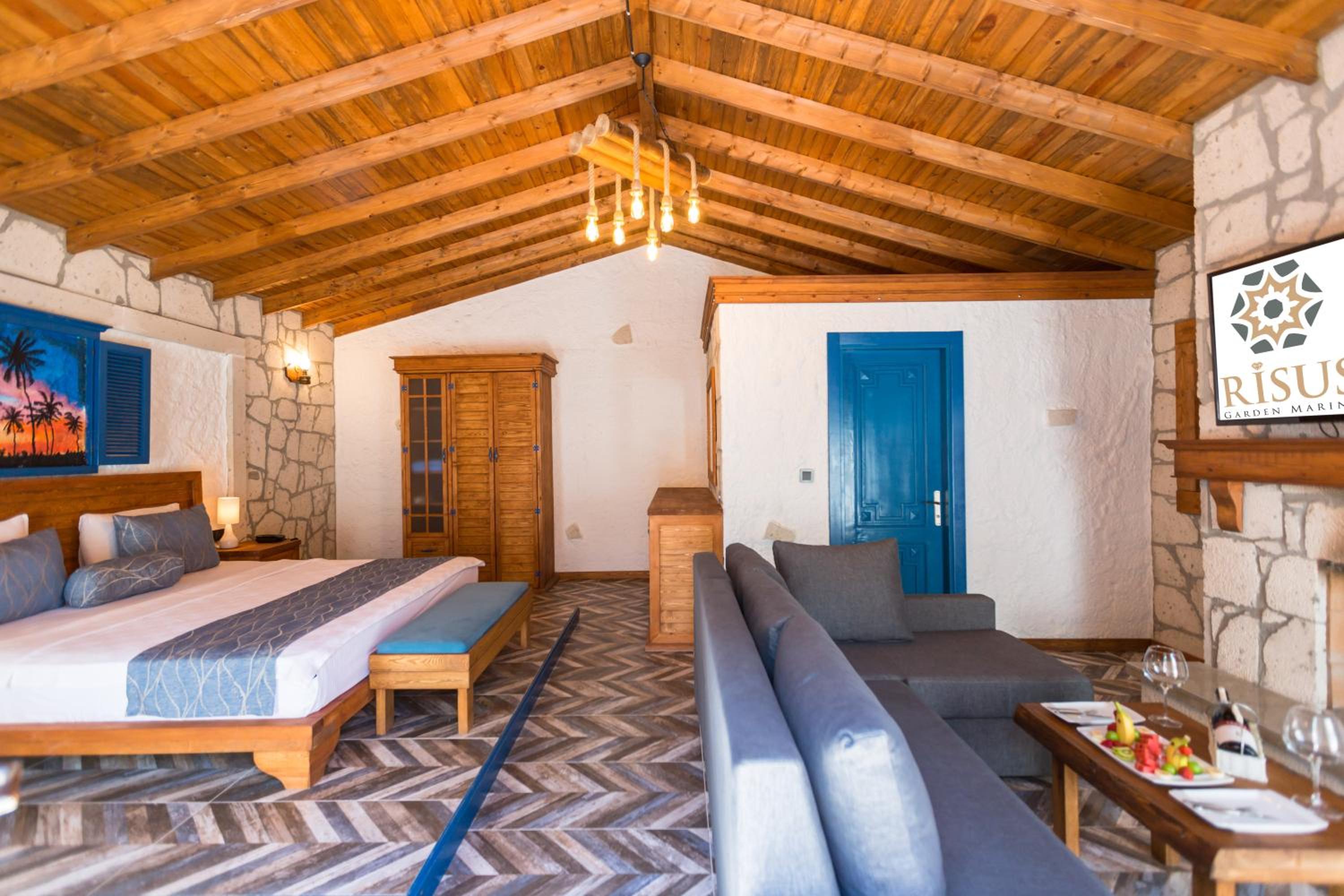 Risus Garden Marina Otel - Image 20