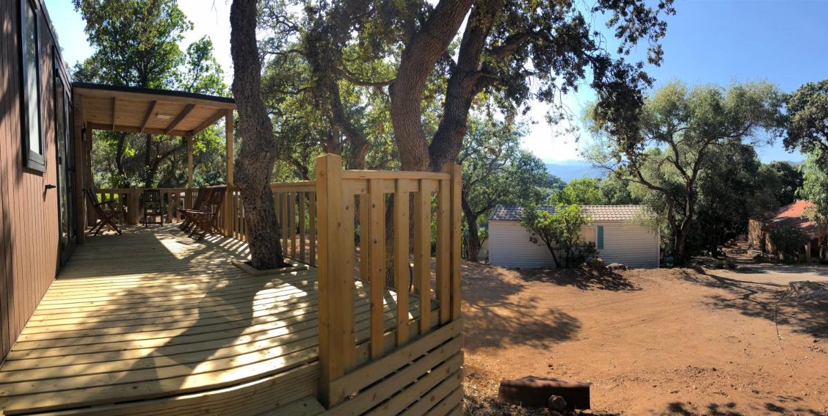 Domaine de la Testa view 2