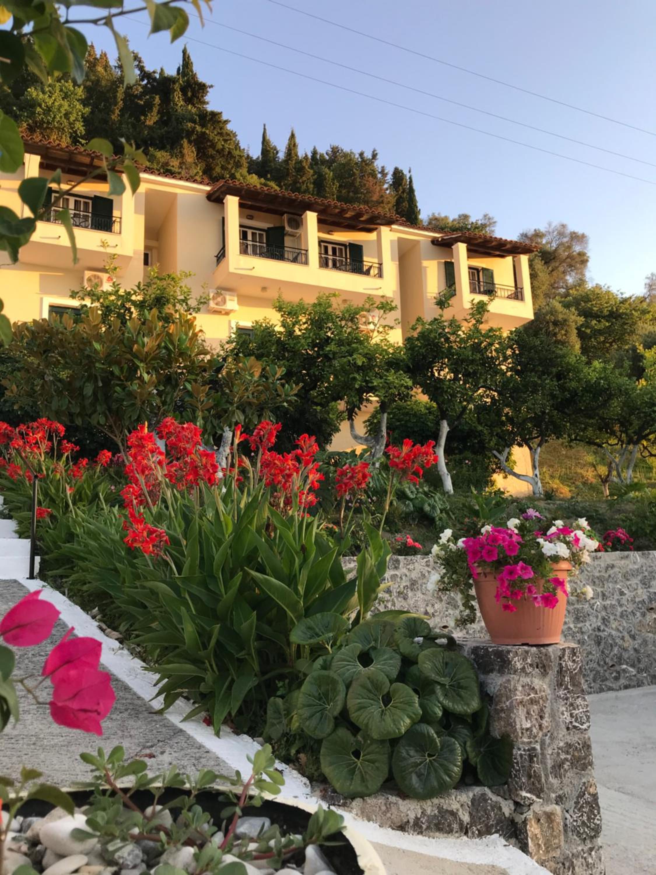 Akrogiali Rooms view 3