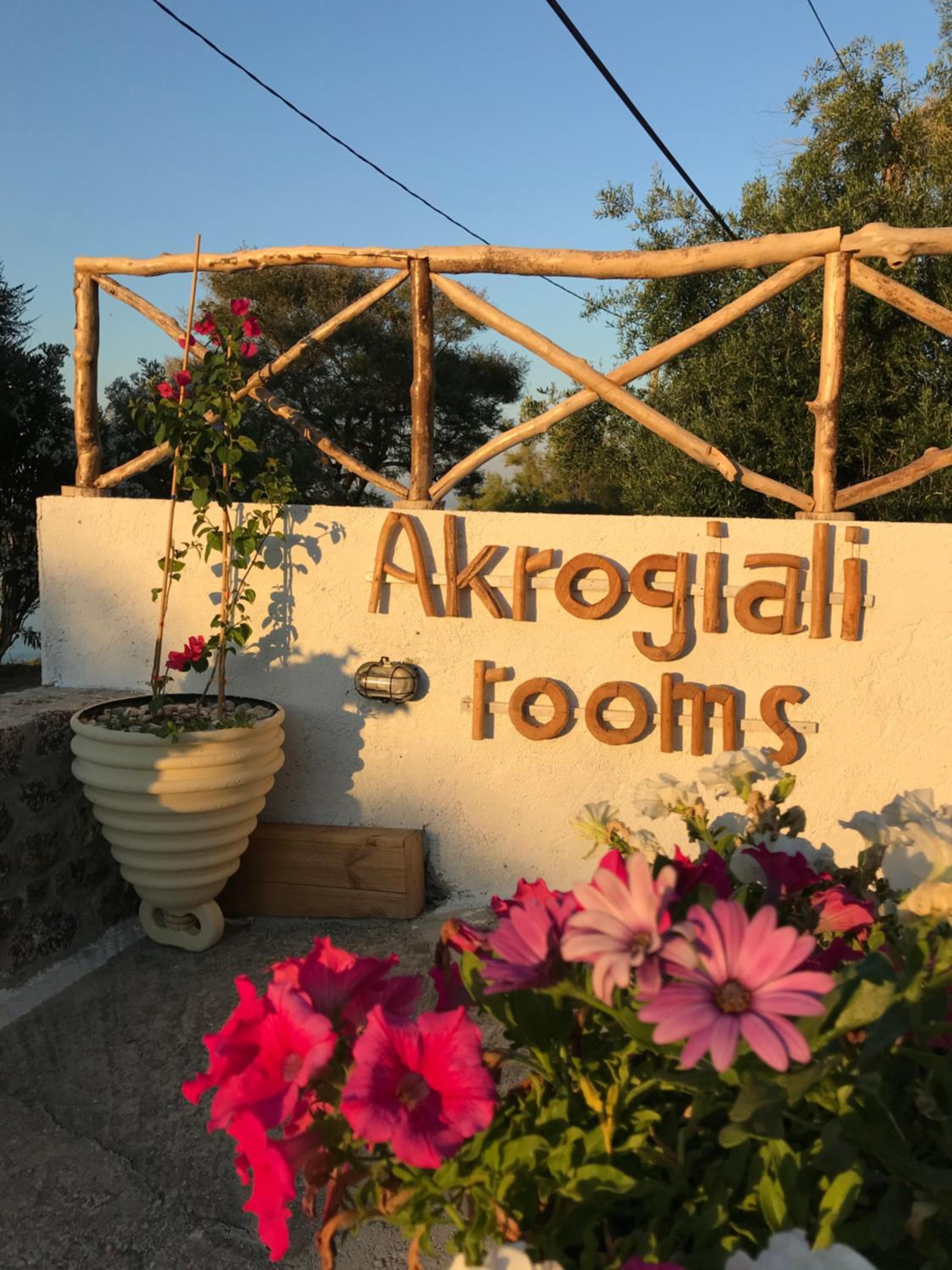 Akrogiali Rooms view 2