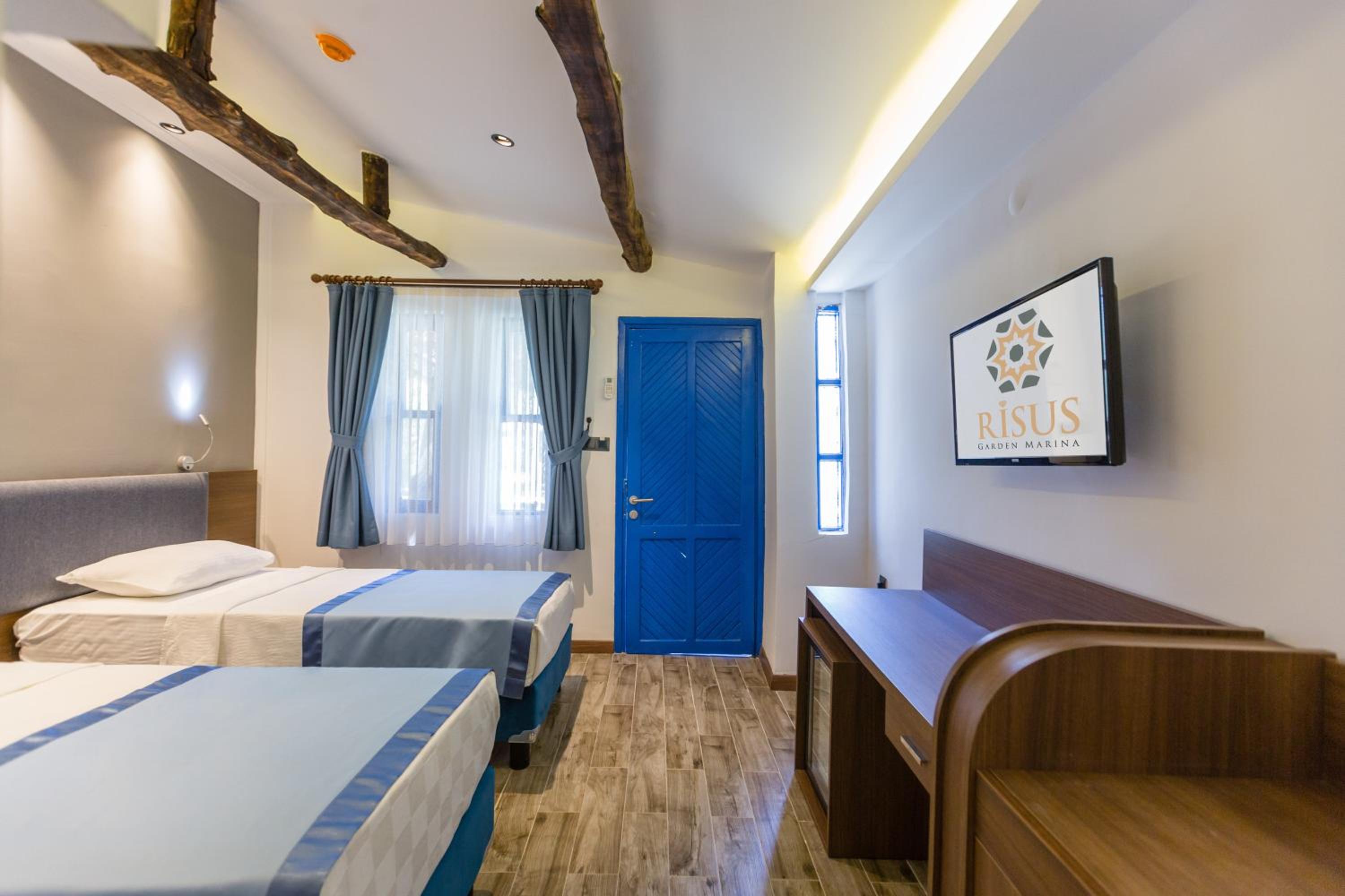Risus Garden Marina Otel - Image 30