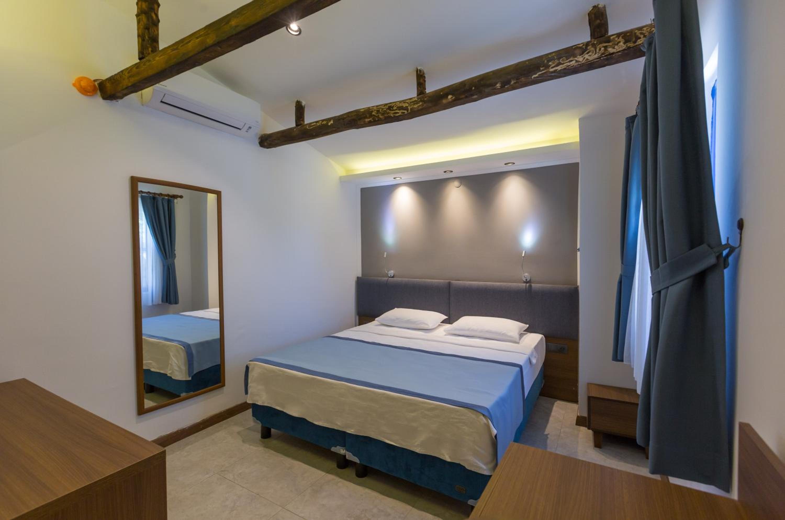 Risus Garden Marina Otel - Image 53