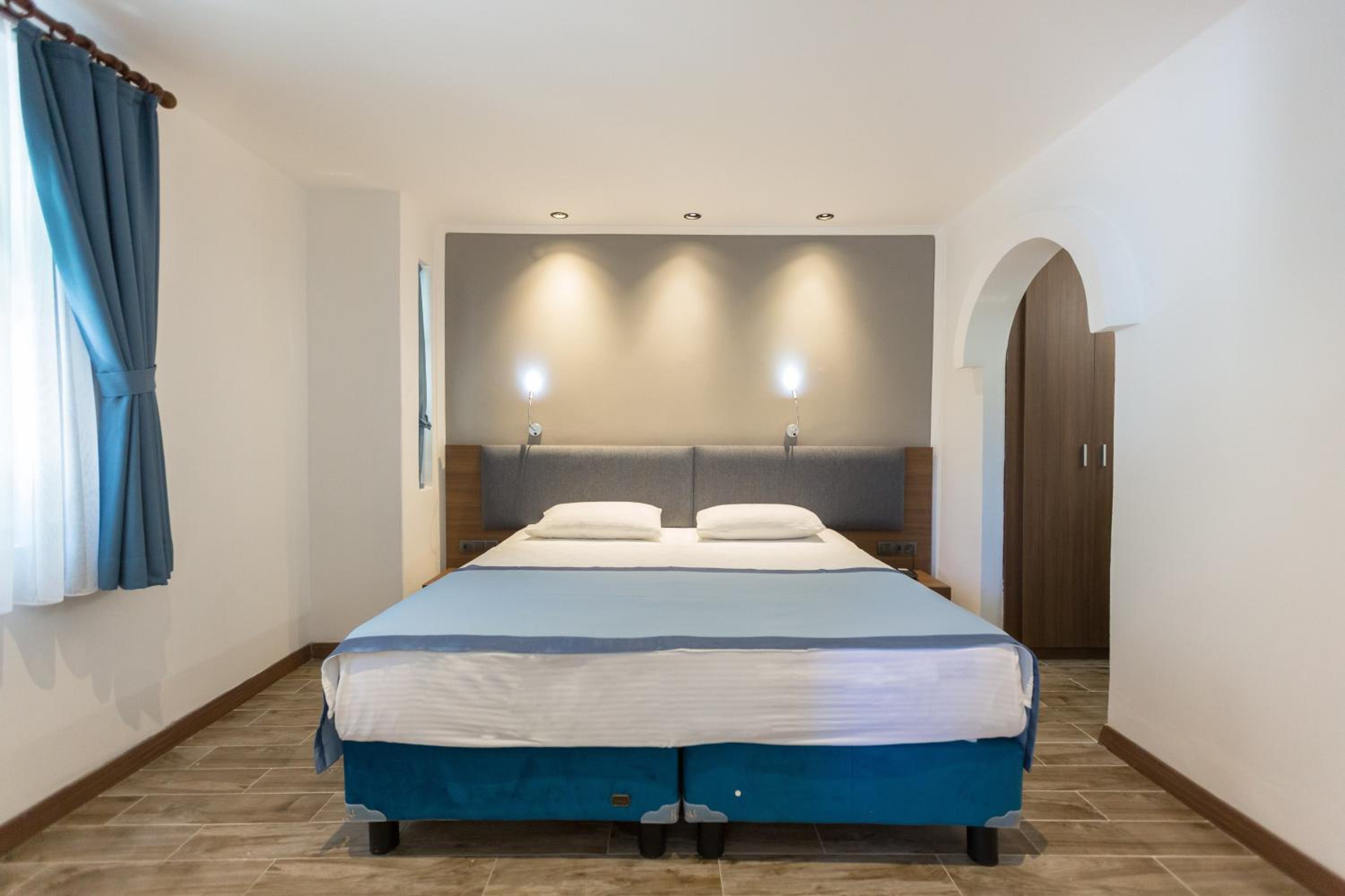 Risus Garden Marina Otel - Image 28