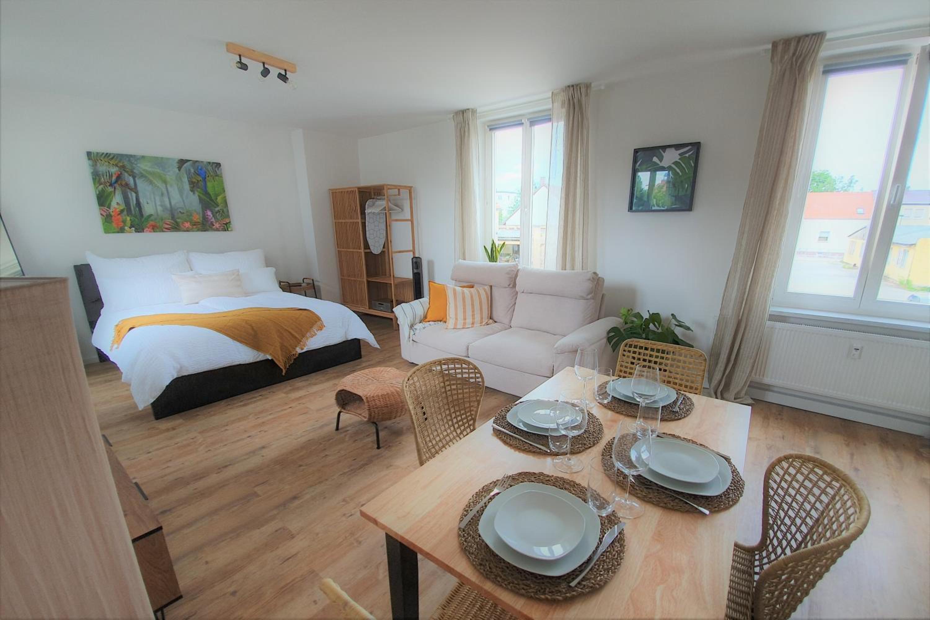PB Ferienwohnungen - FeWo 3 - Stilvoll eingerichtetes Studio im Herzen Senftenbergs view 3