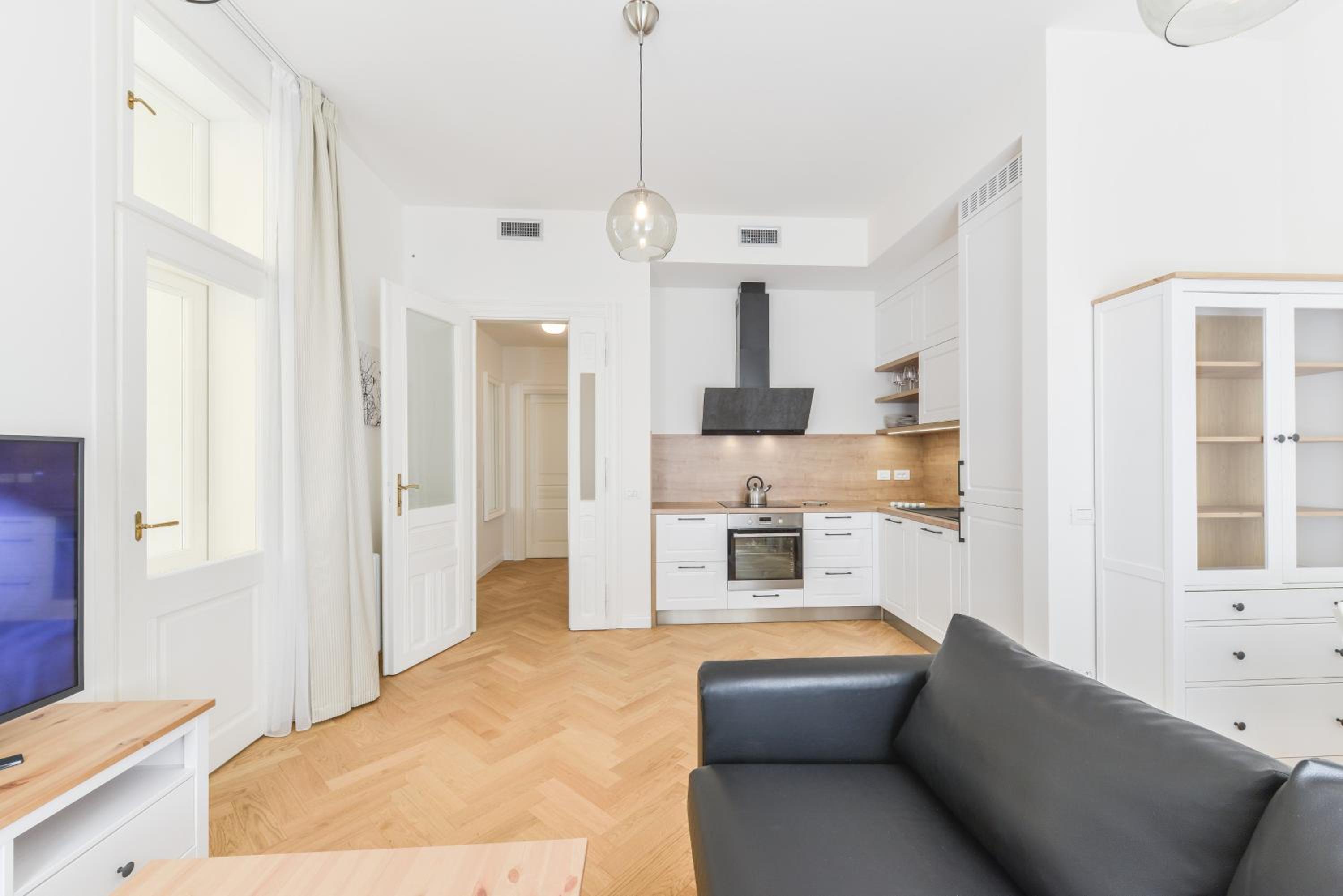 Brand New Apartment next to Old Town Square