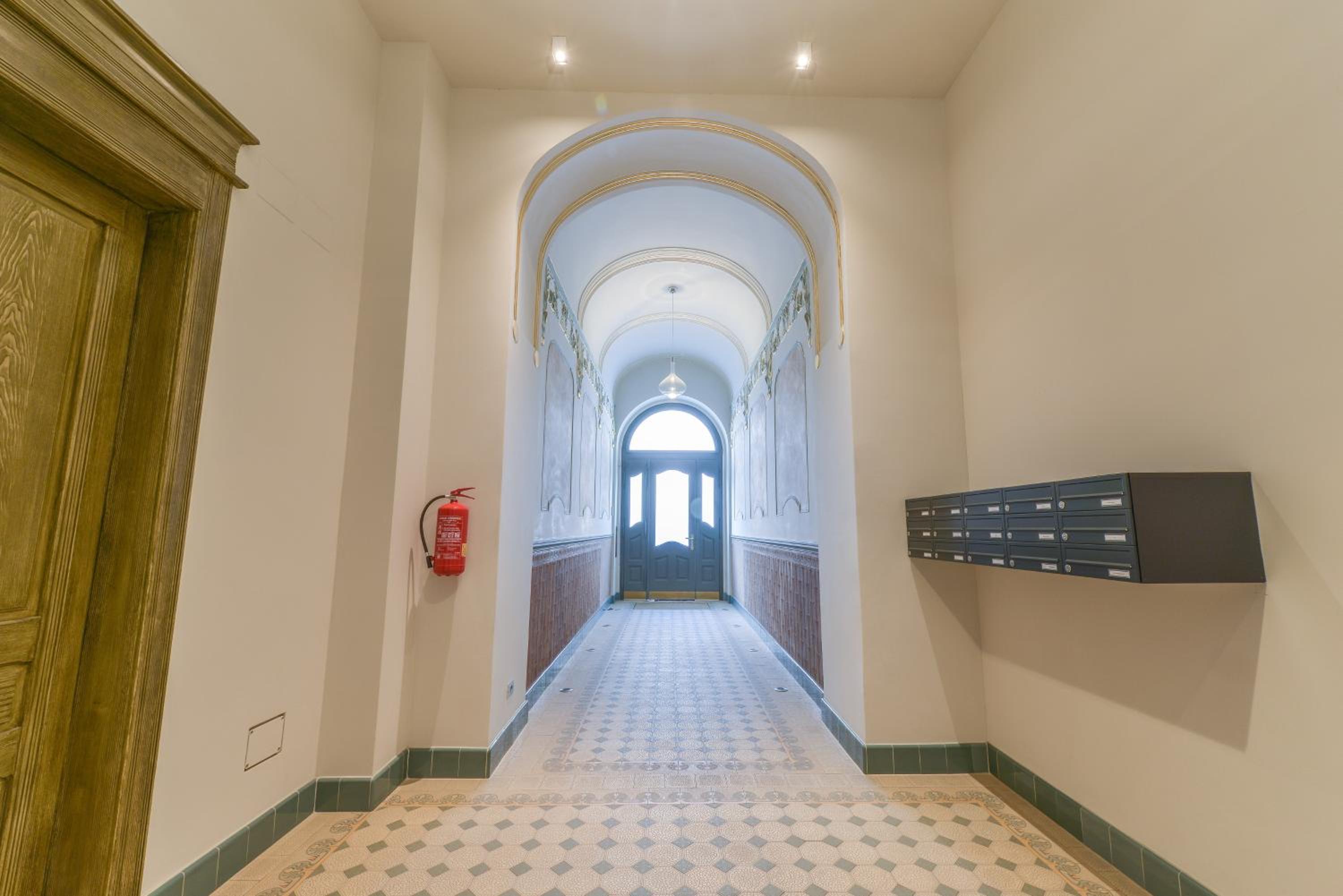 Brand New Apartment next to Old Town Square