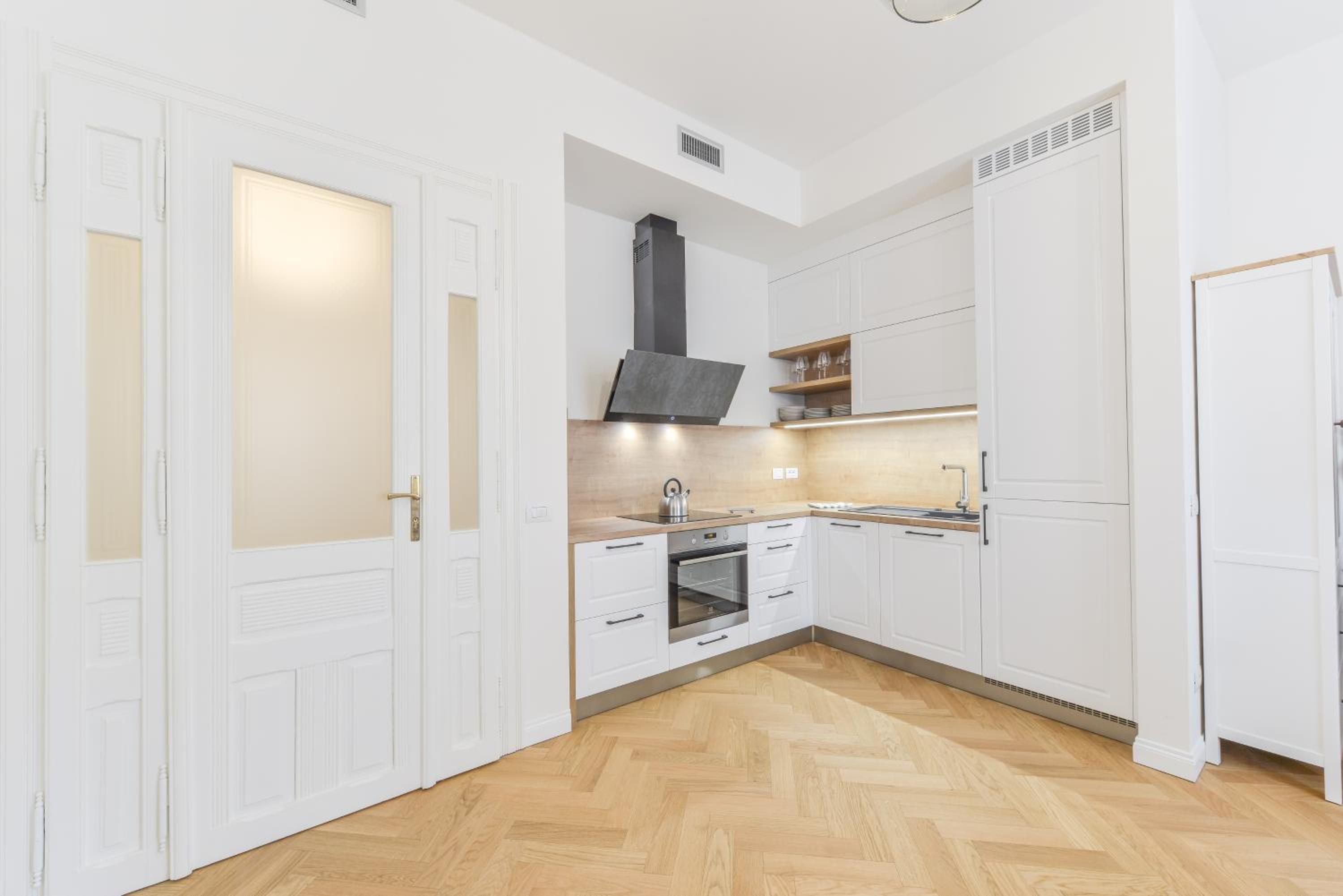 Brand New Apartment next to Old Town Square