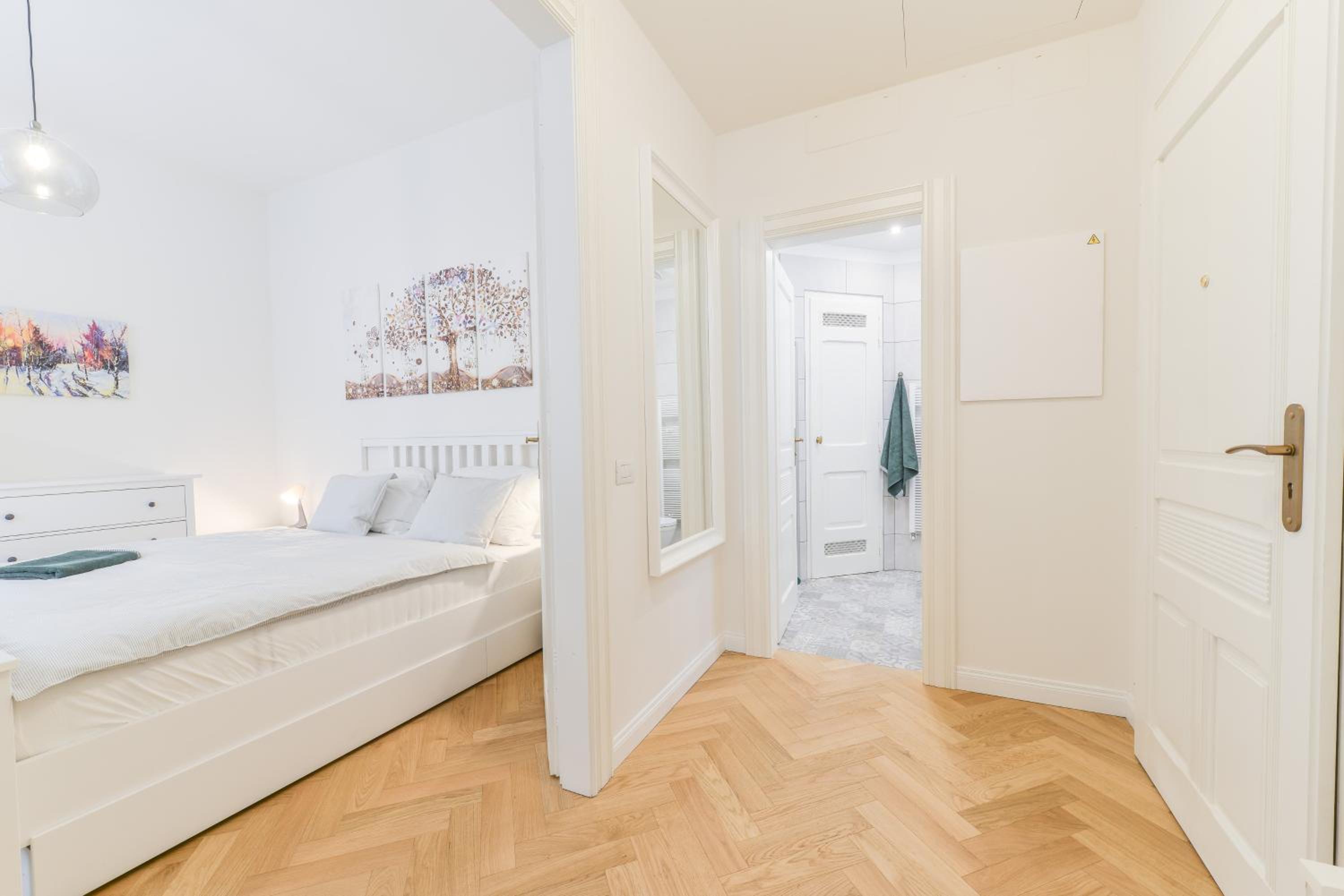 Brand New Apartment next to Old Town Square