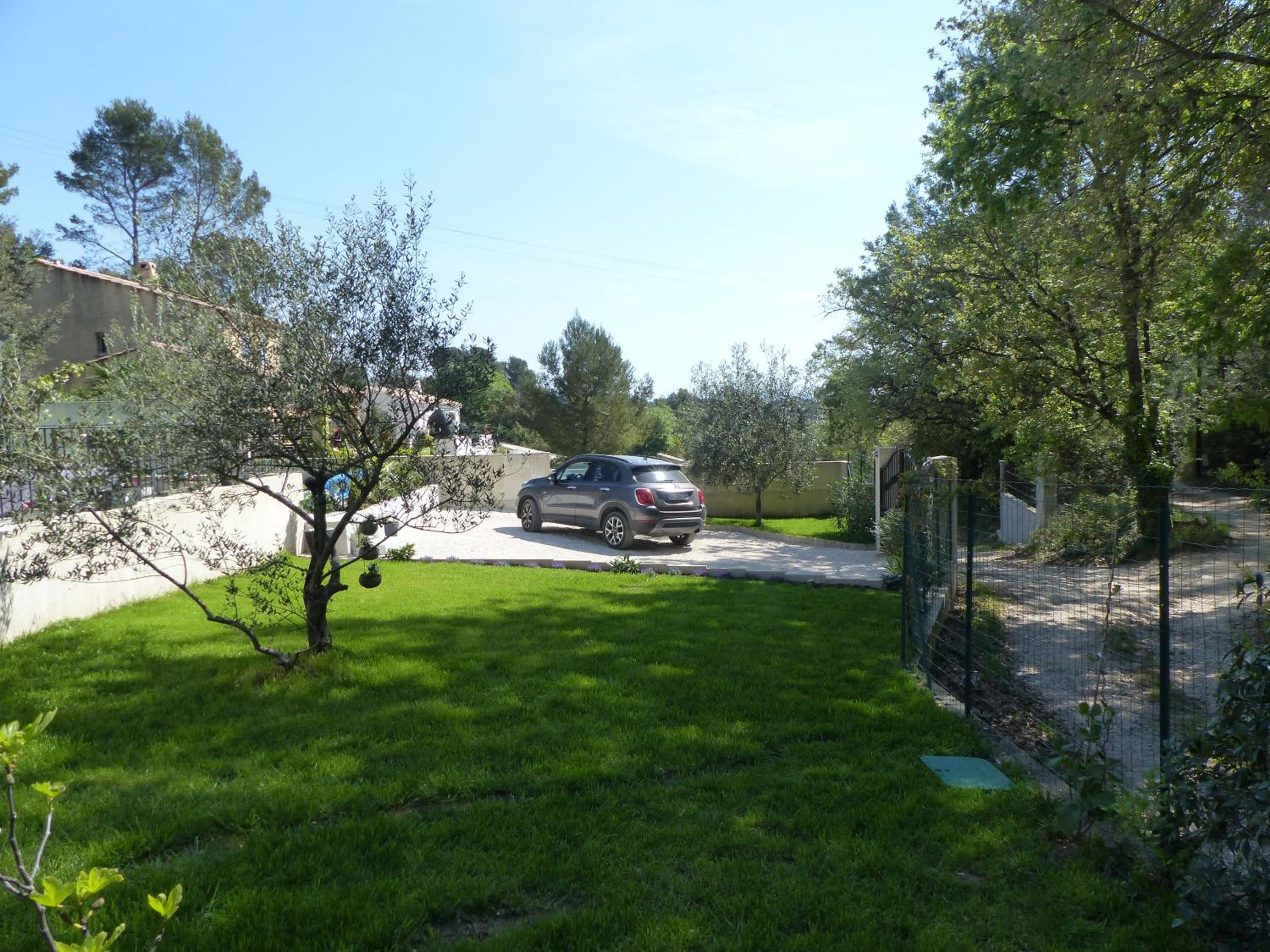 Photo 21