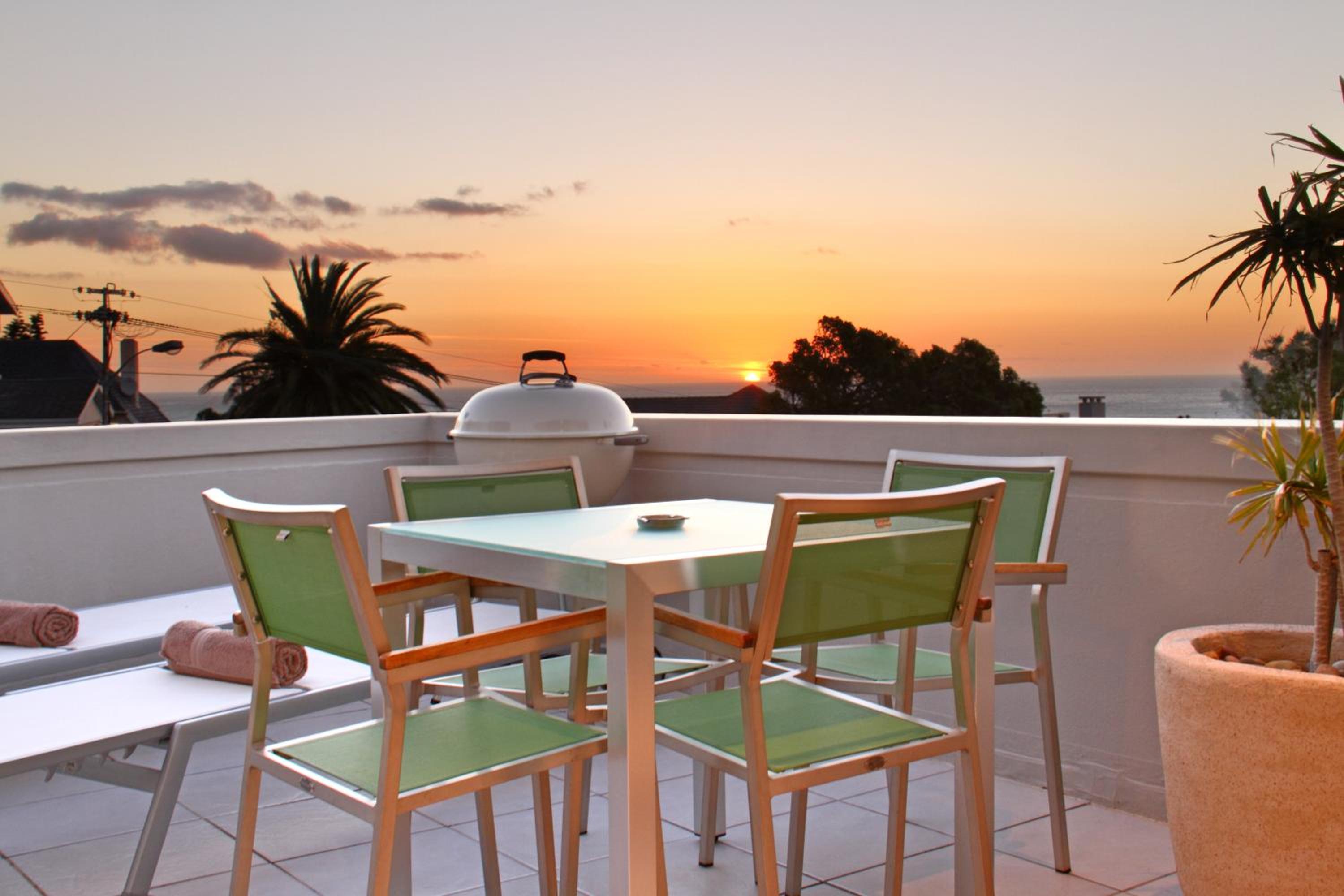Lion's View Villa & Apartment