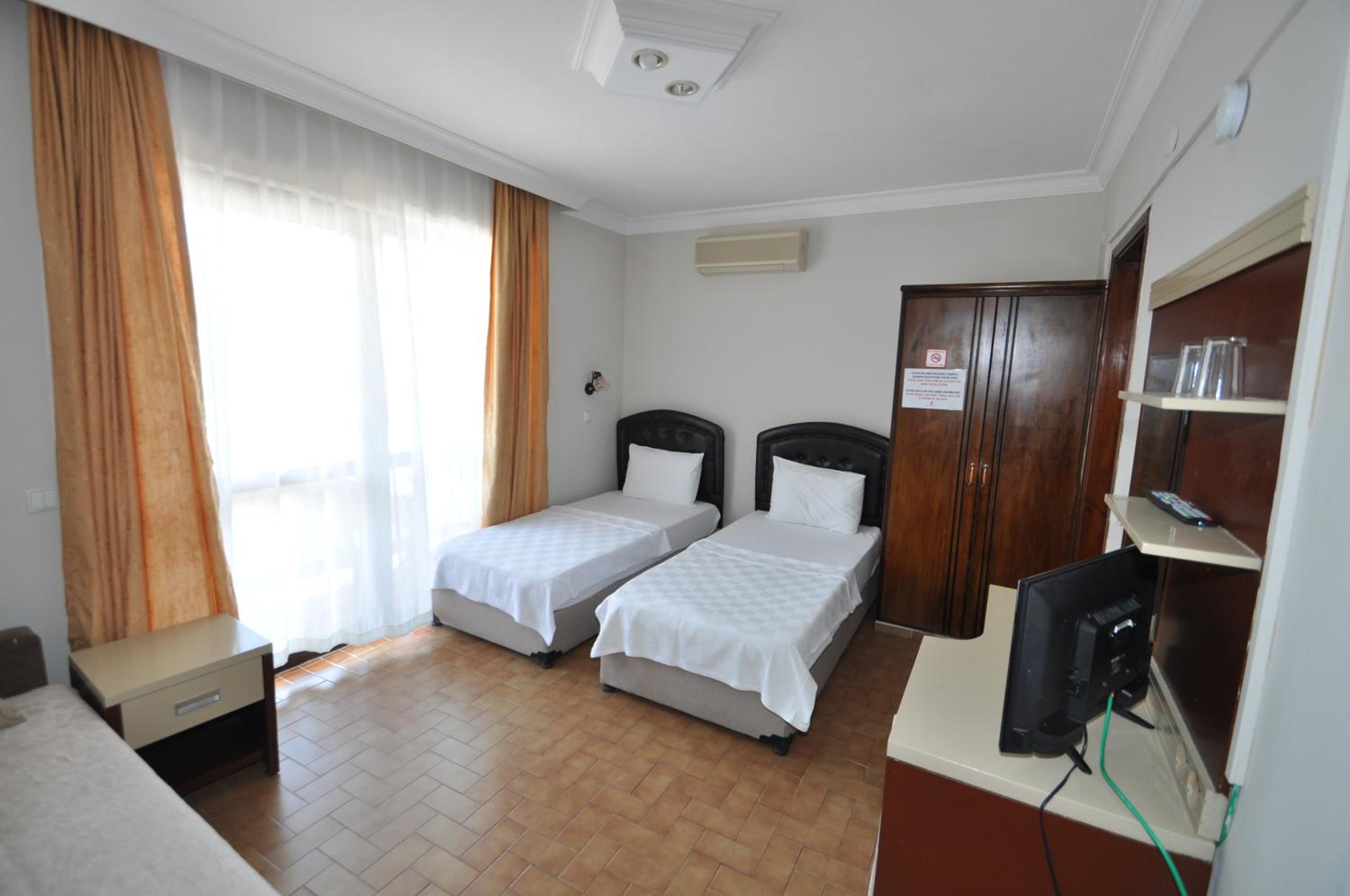 Defne & Zevkim Hotel - Image 55