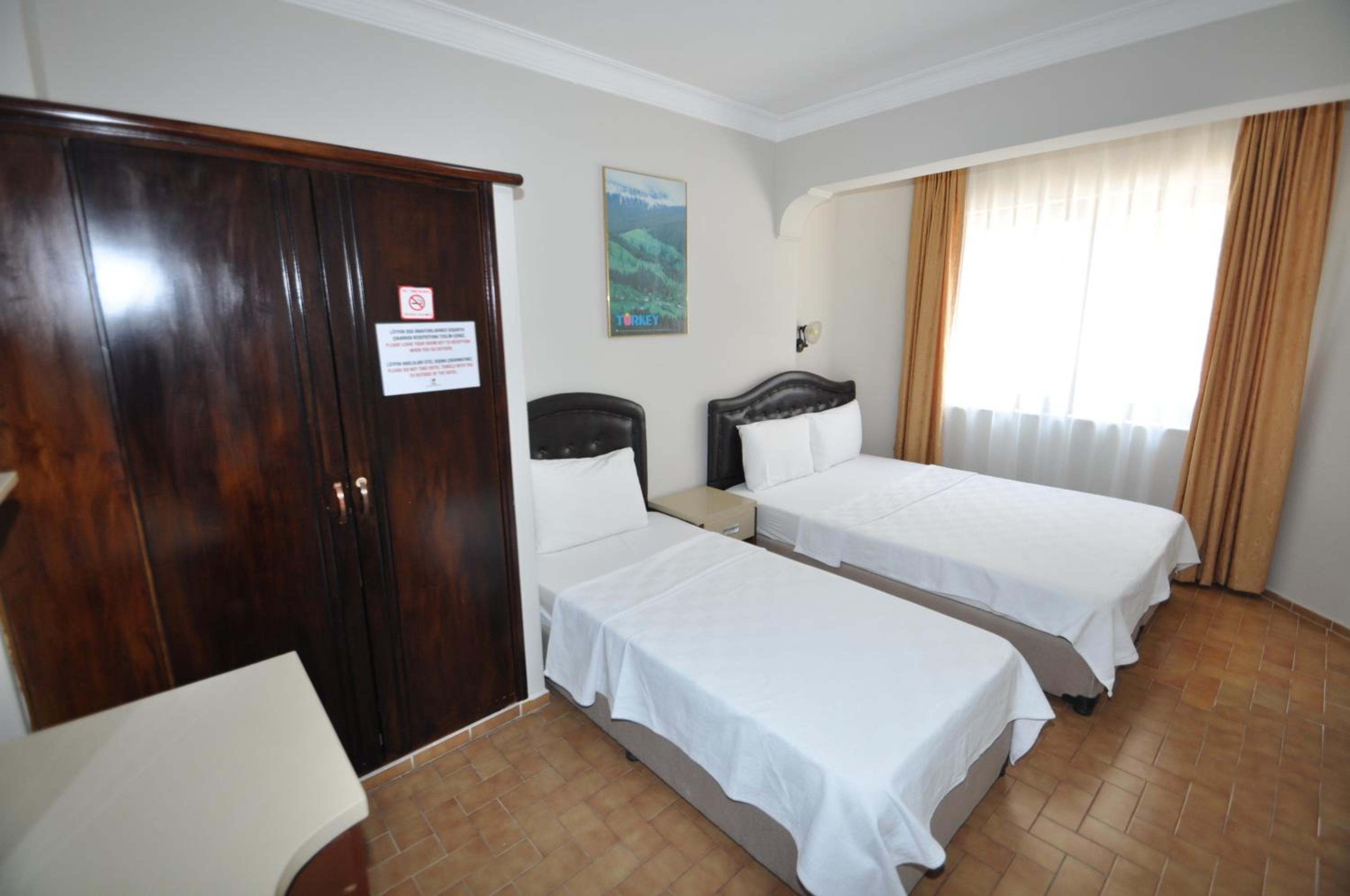Defne & Zevkim Hotel - Image 45
