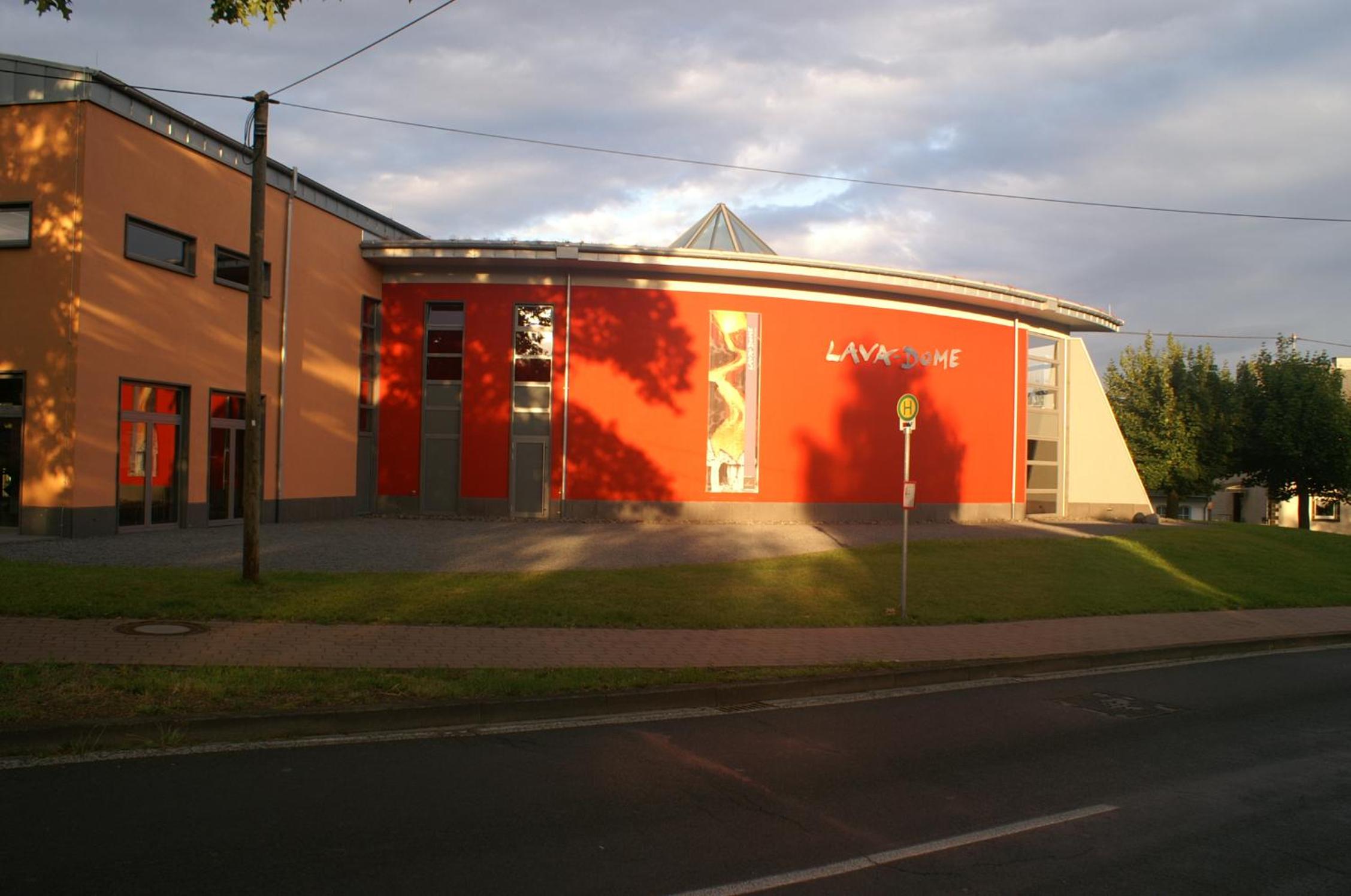 Photo 33