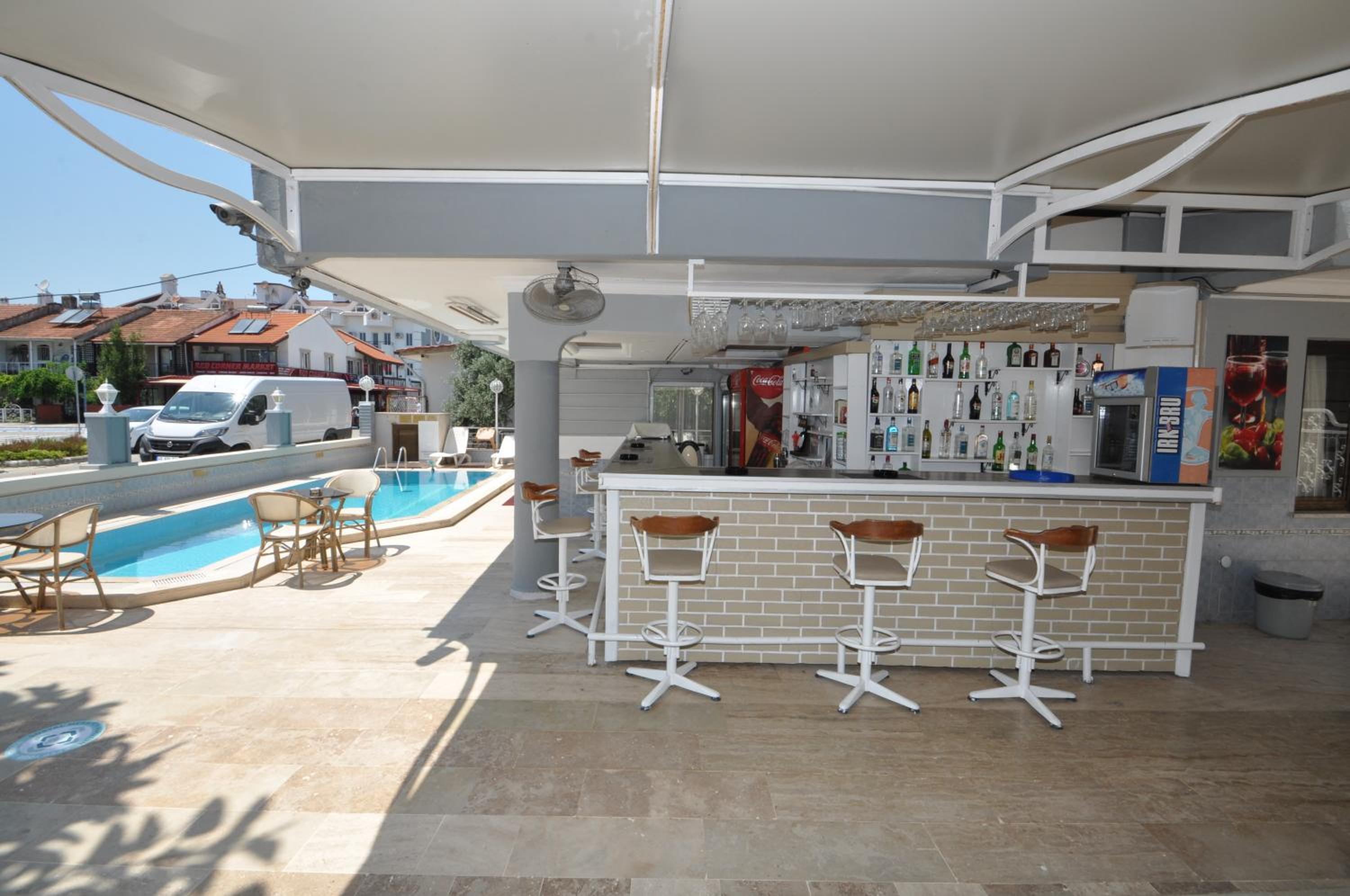 Defne & Zevkim Hotel - Image 50