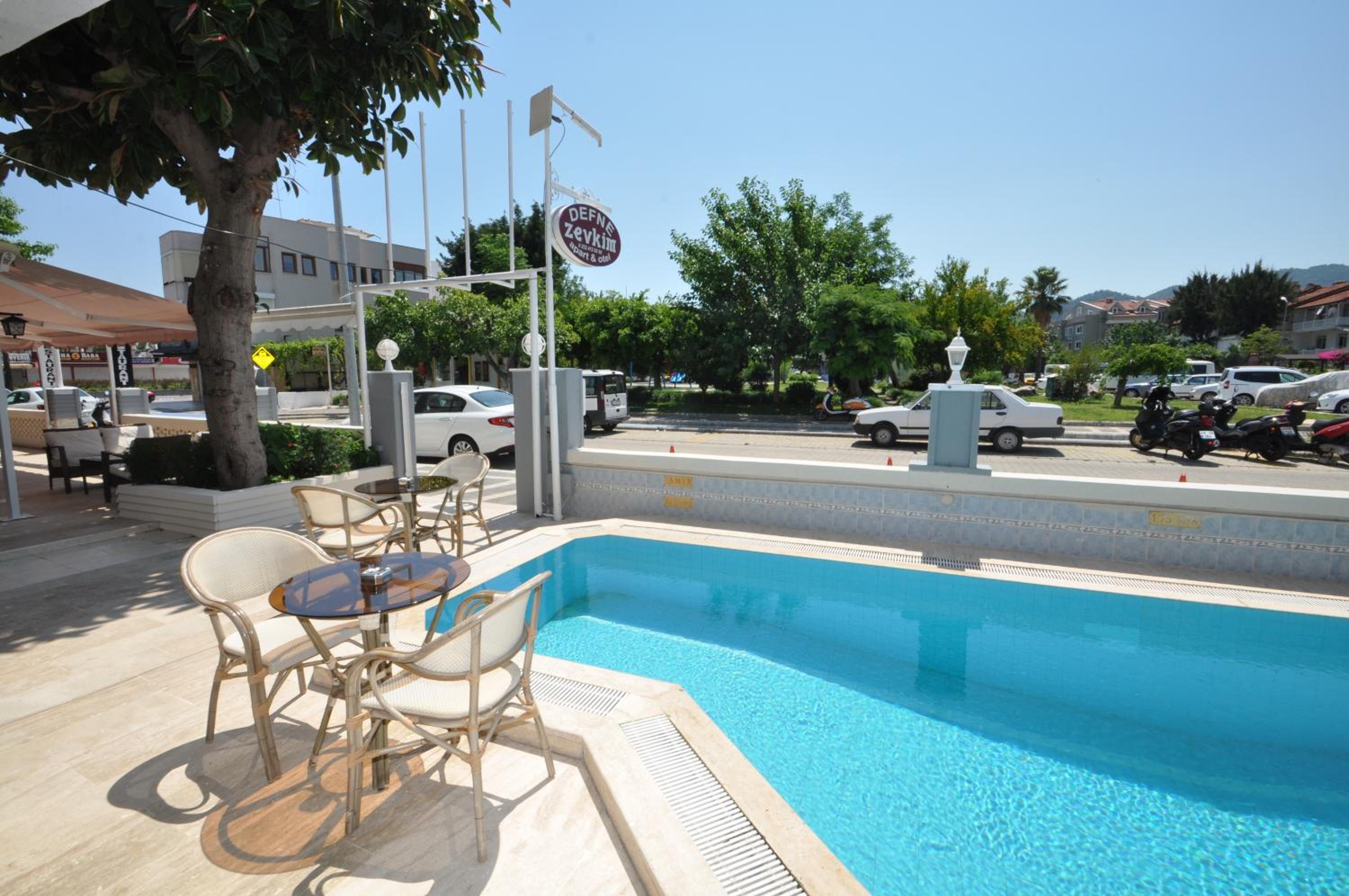 Defne & Zevkim Hotel - Image 53