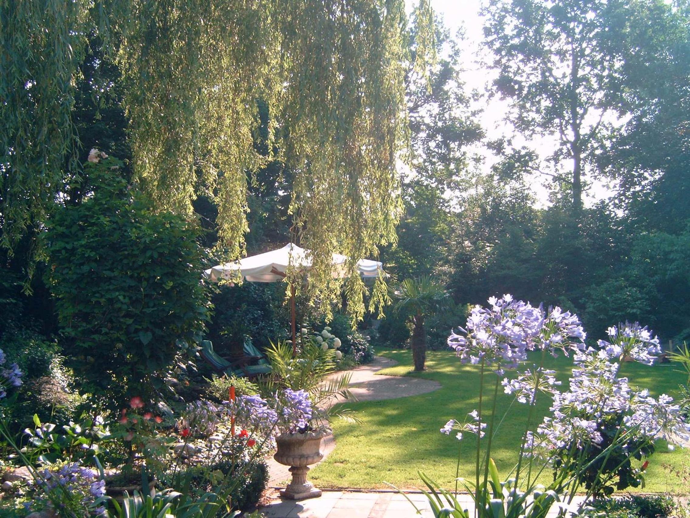 B&B Jossefin Tuinen view 2