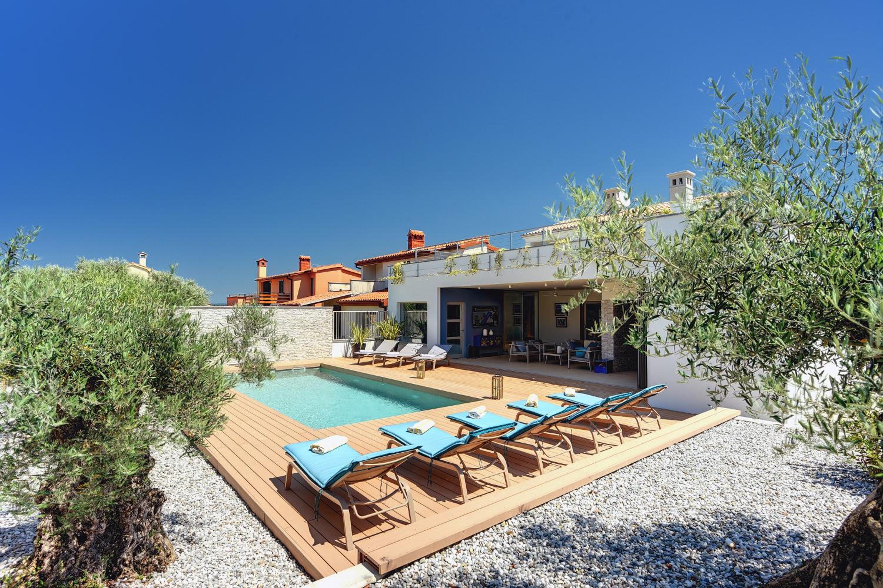 Villa Balizerka view 3