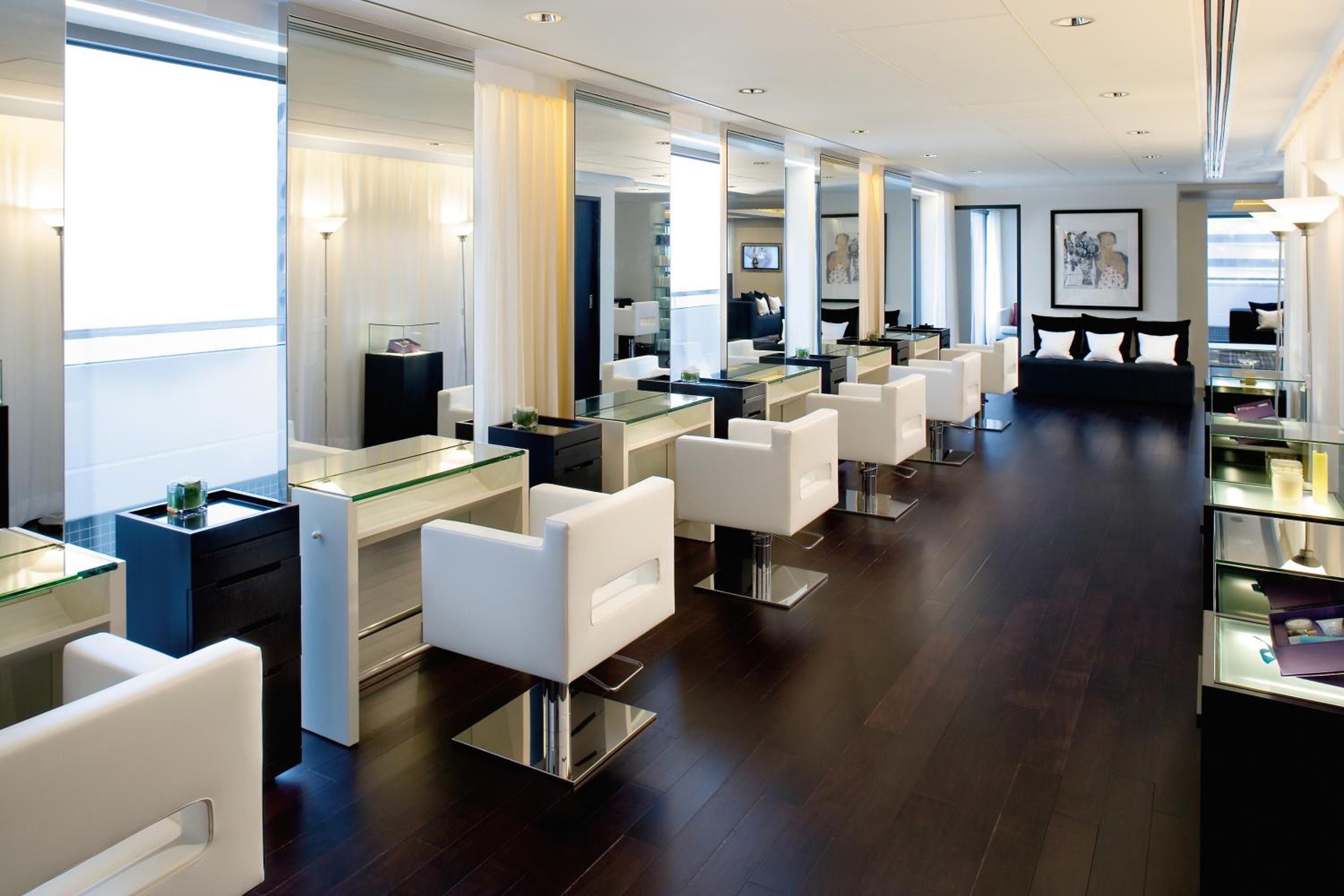 Mandarin Oriental, Hong Kong