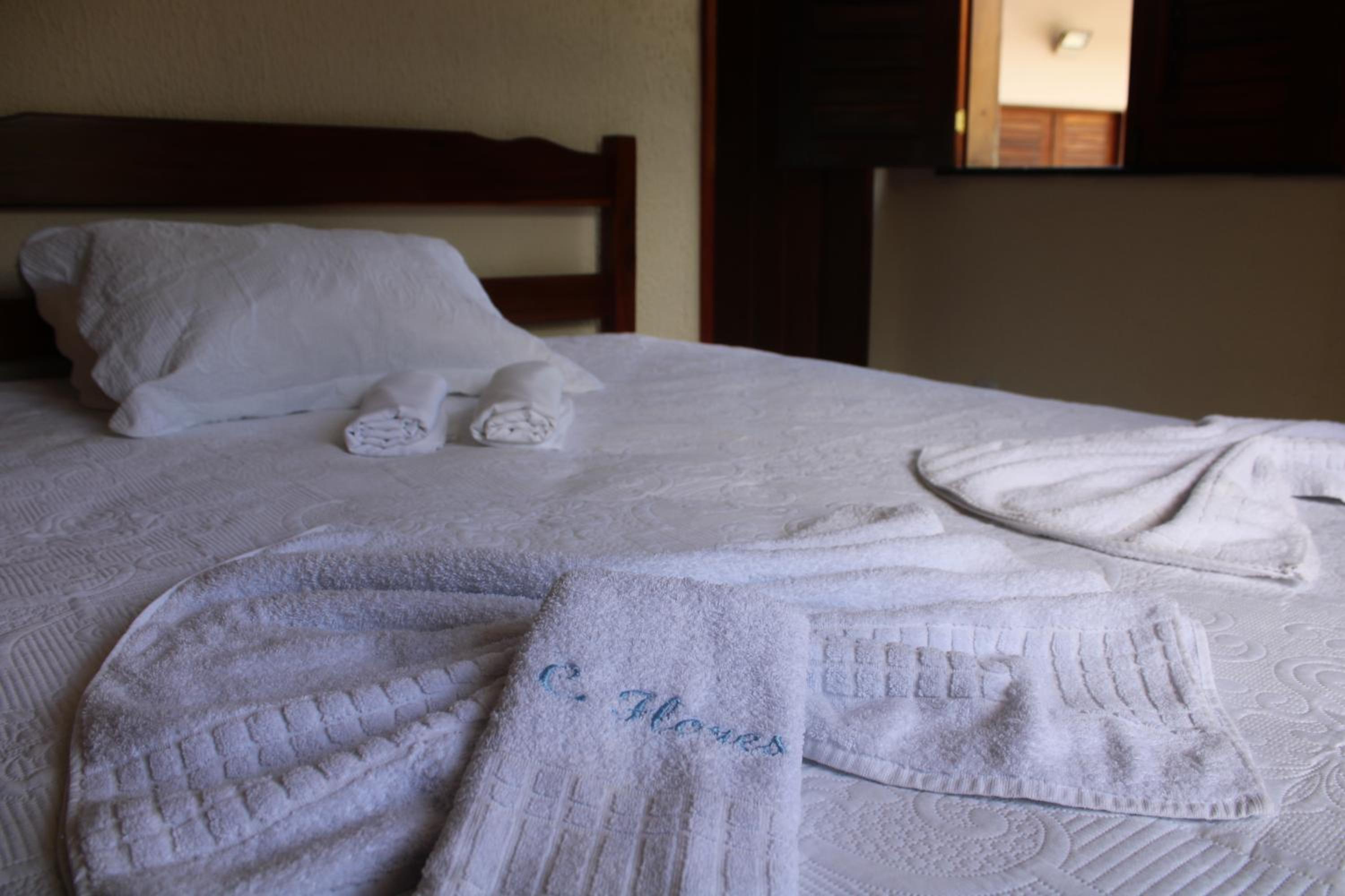HOTEL CANTINHO DAS FLORES