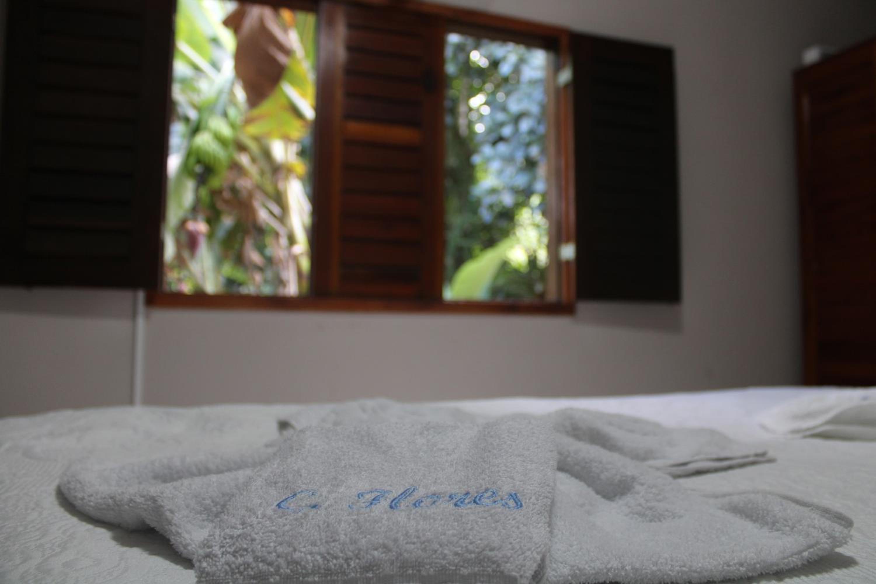 HOTEL CANTINHO DAS FLORES