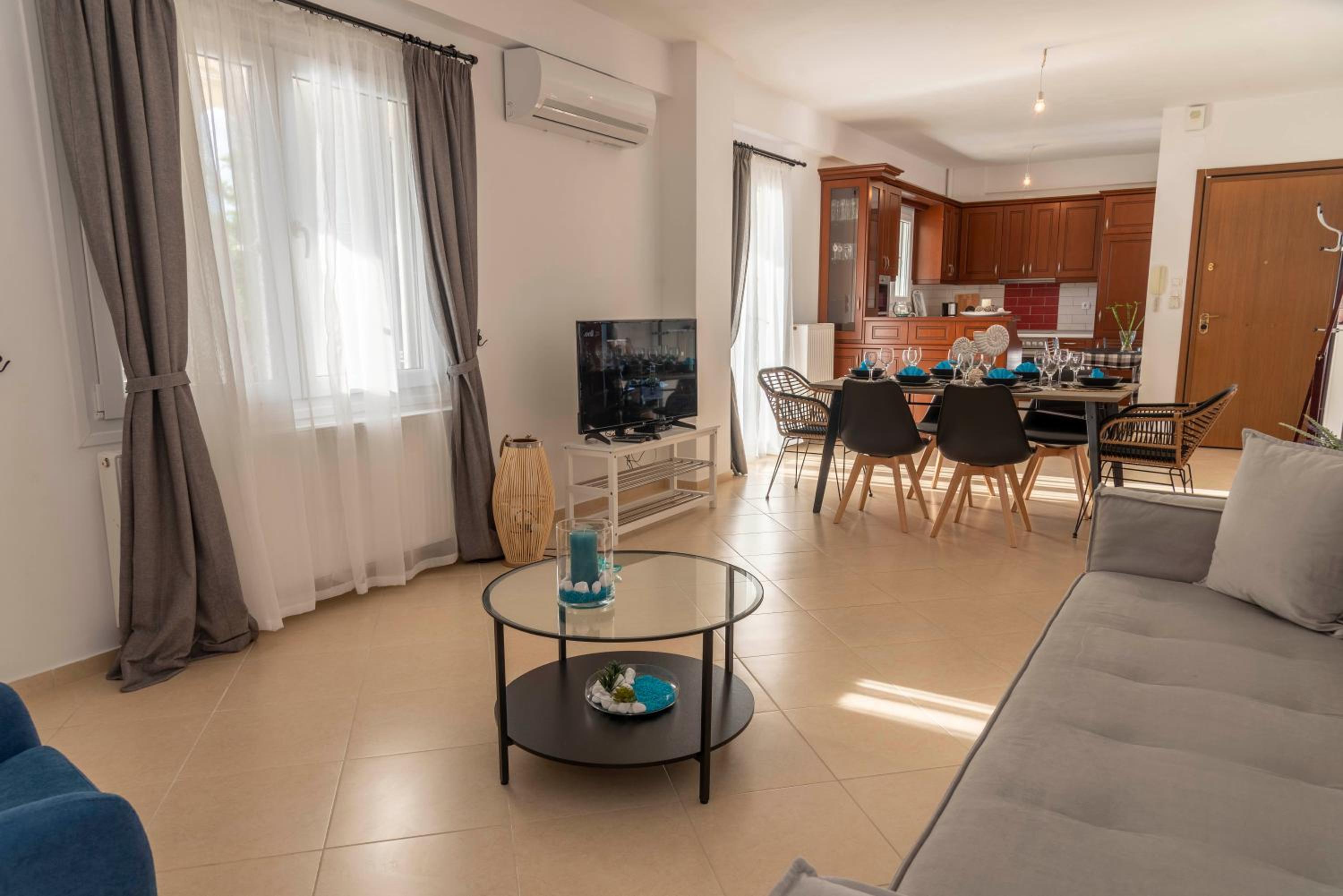 Apartment2-Rosanna view 4