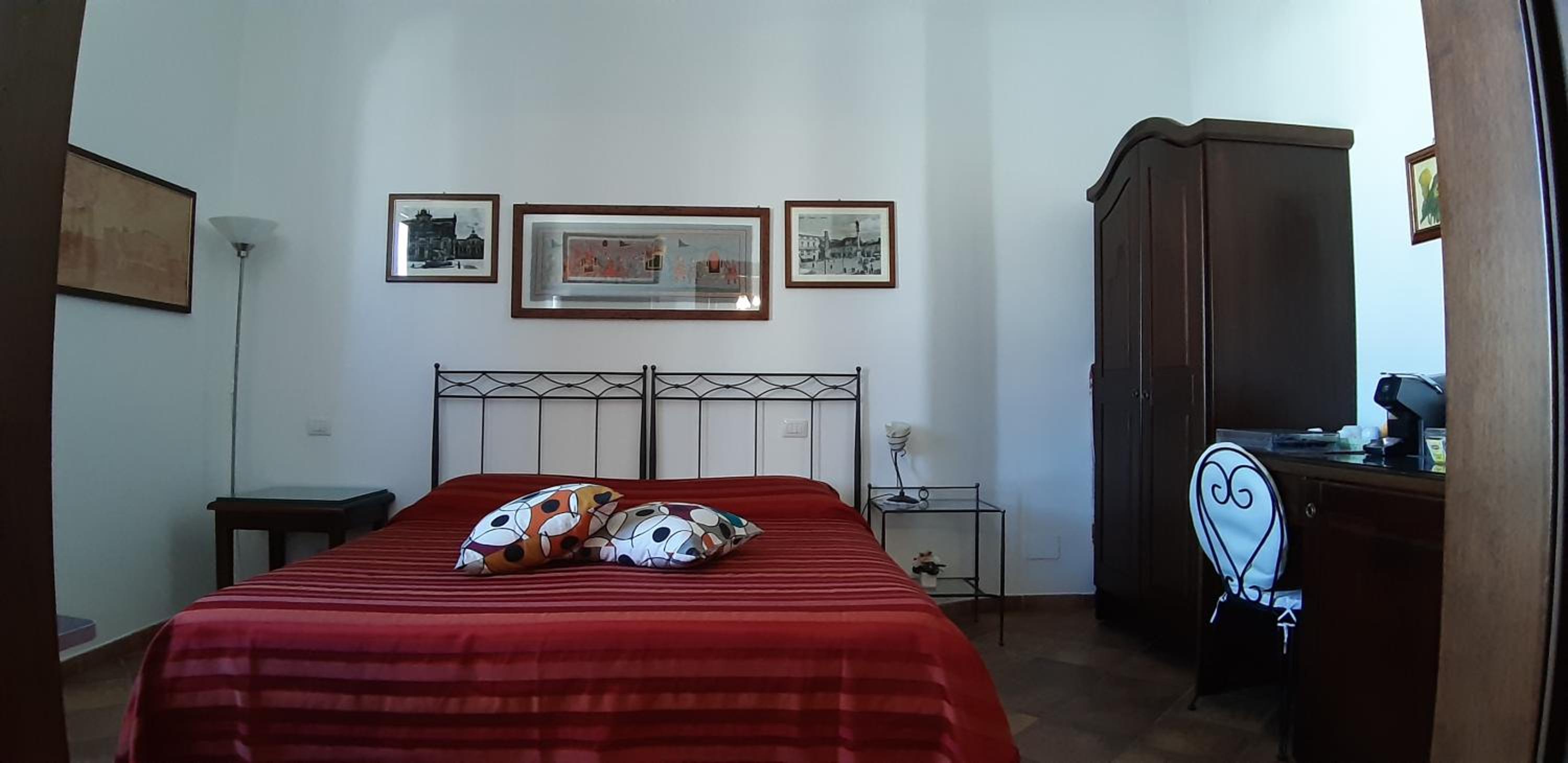 B&B Corte Barocca en Lecce — hotel room