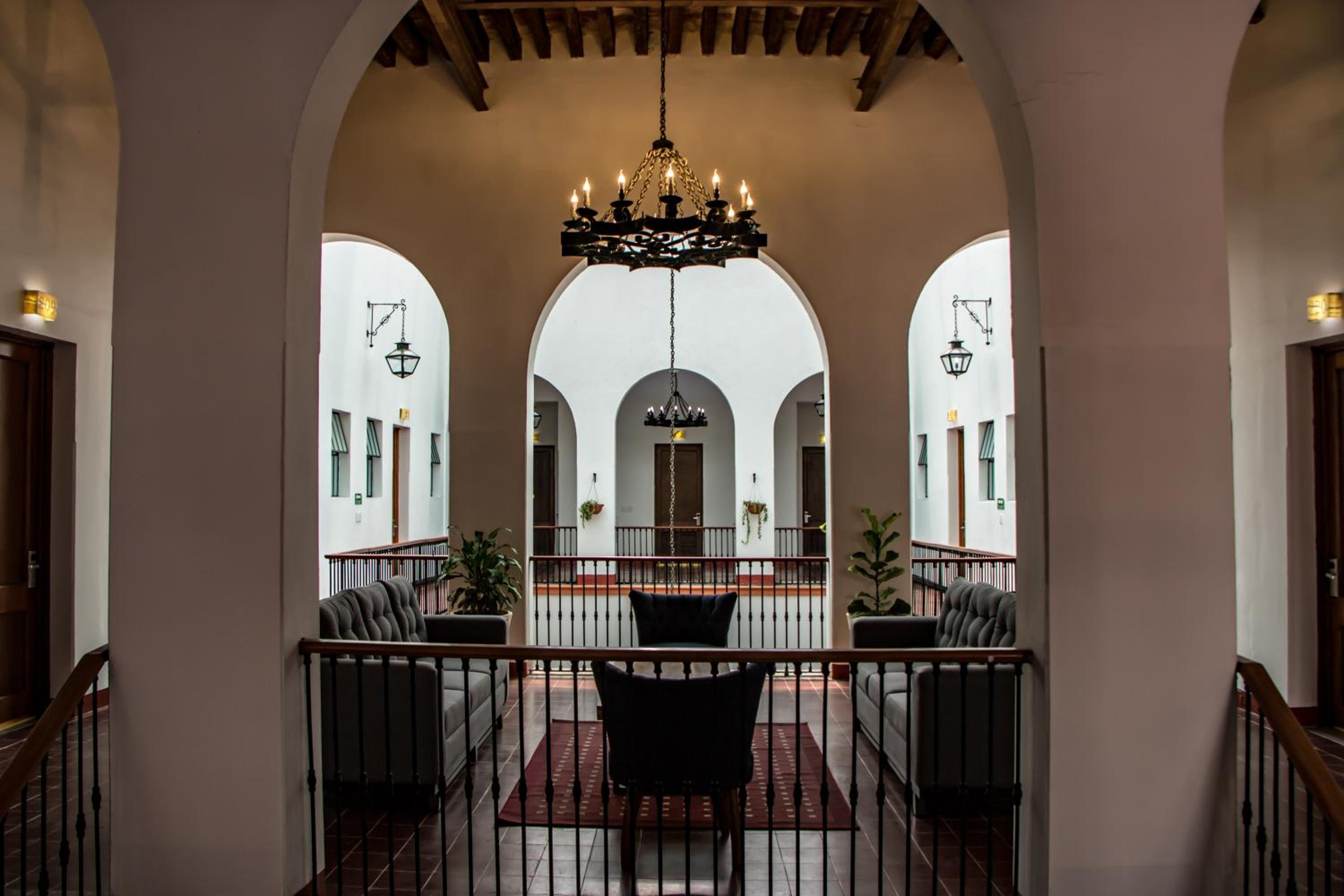 Hotel Real de Castilla Colonial