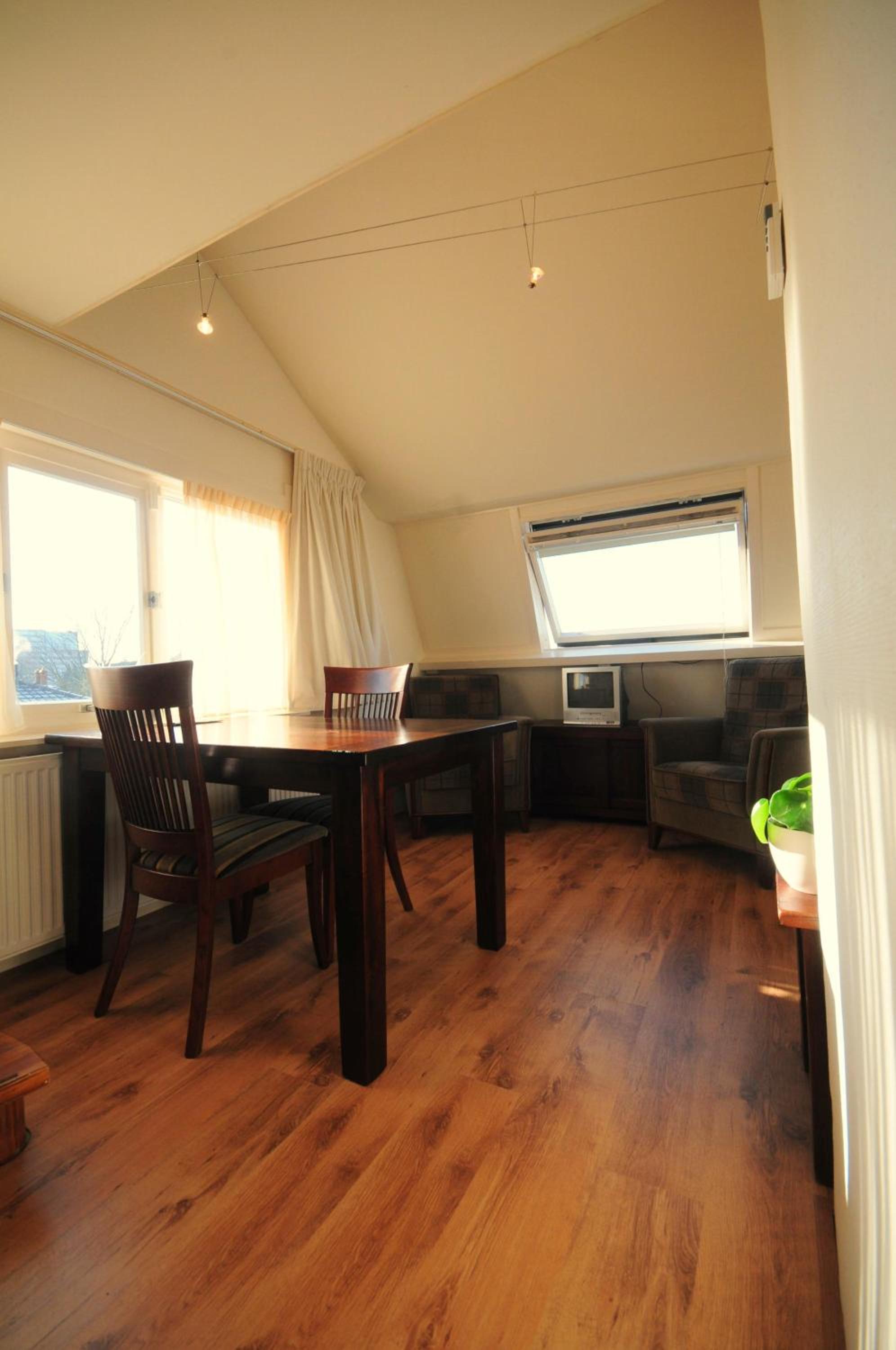 Ensche-Day Inn, photo 30